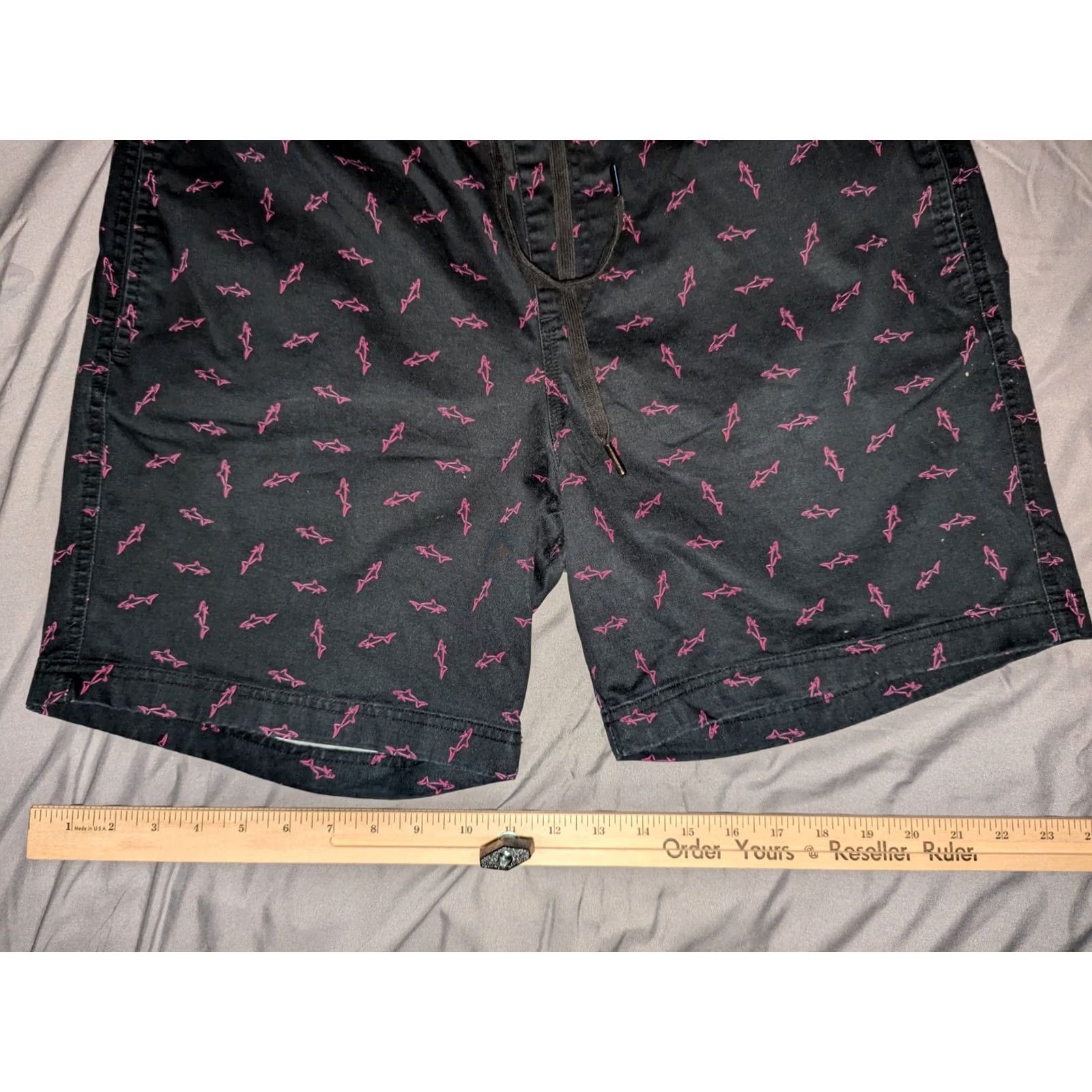 Nomad Bixby Nomad Shorts Mens 34x7 Black Shark Print Casual Pockets All Over AOP Knit Chino Stretch Regular Mens Size US 34 / EU 50 - 5 Thumbnail