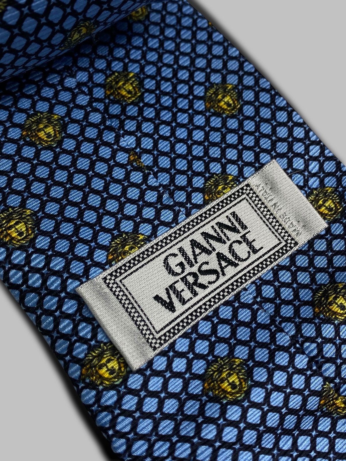 Versace Gianni Versace Rare Vintage Tie Blue Geometric Pattern Silk Size ONE SIZE - 5 Thumbnail