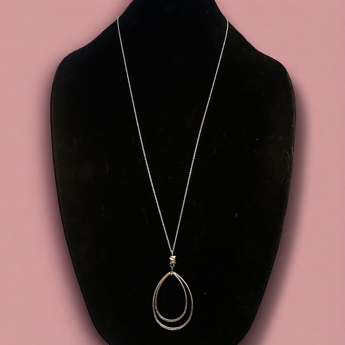 Other Long silver tone double layered teardrop pendant necklace Size ONE SIZE - 2 Thumbnail