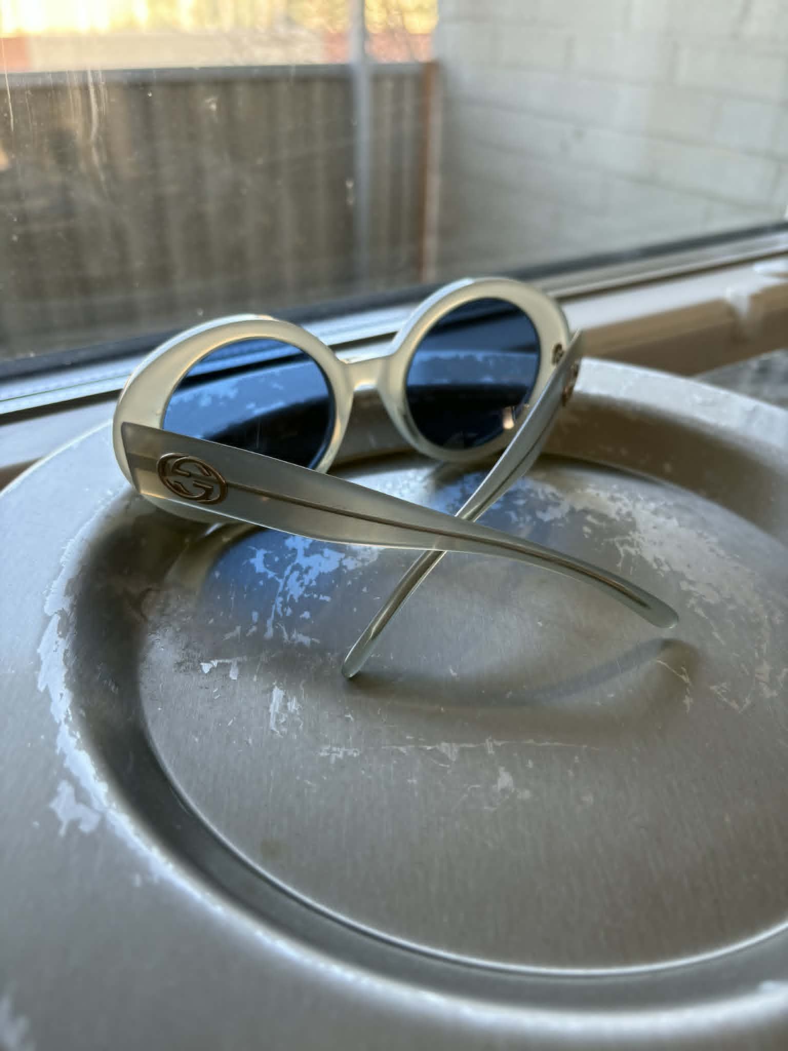 Gucci Vintage Gucci Sunglasses Size ONE SIZE - 1 Thumbnail