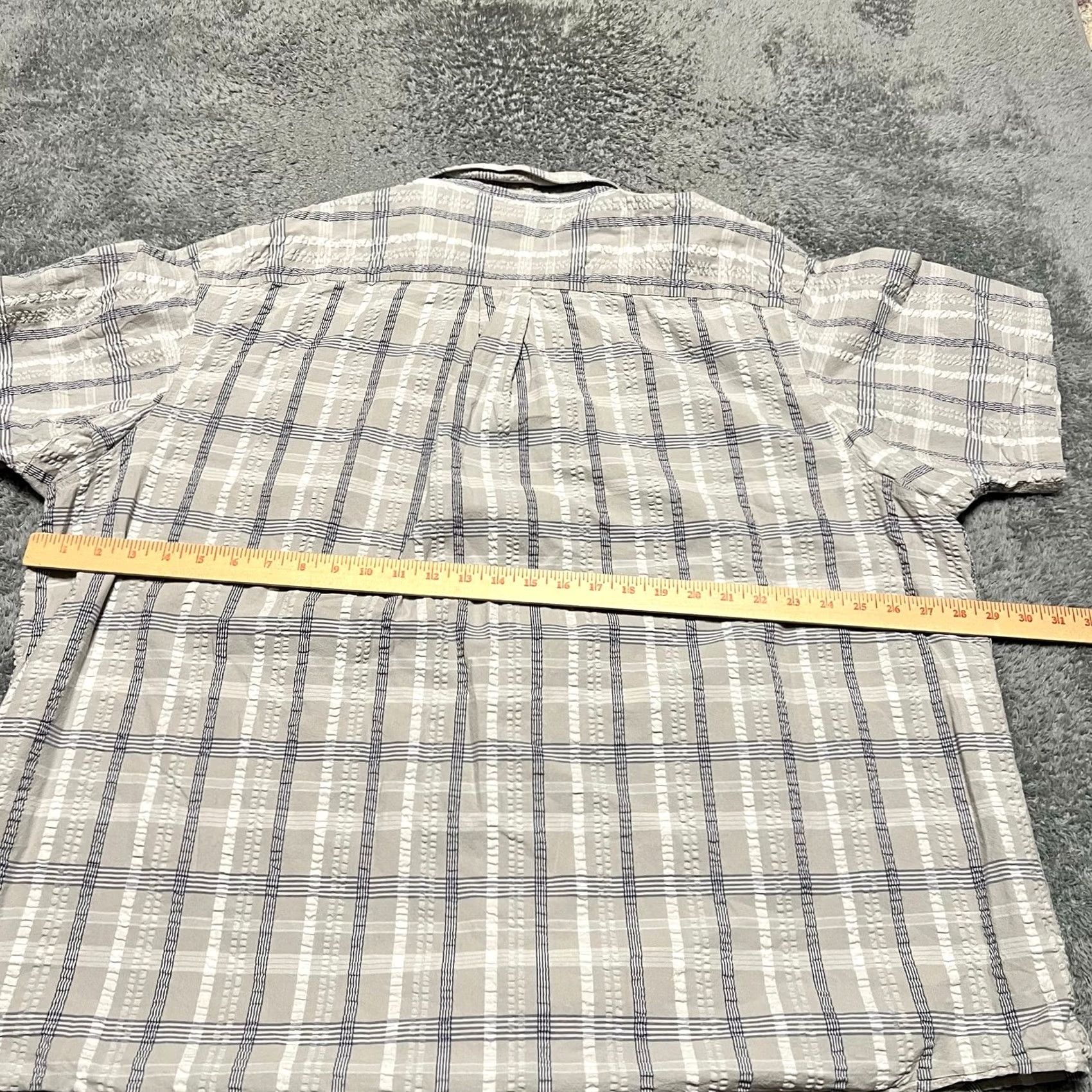 Duluth Trading Company Duluth Ripple Rouser Seersucker Shirt Mens 3XL Gray Short Sleeve Plaid Size US XXL / EU 58 / 5 - 5 Thumbnail