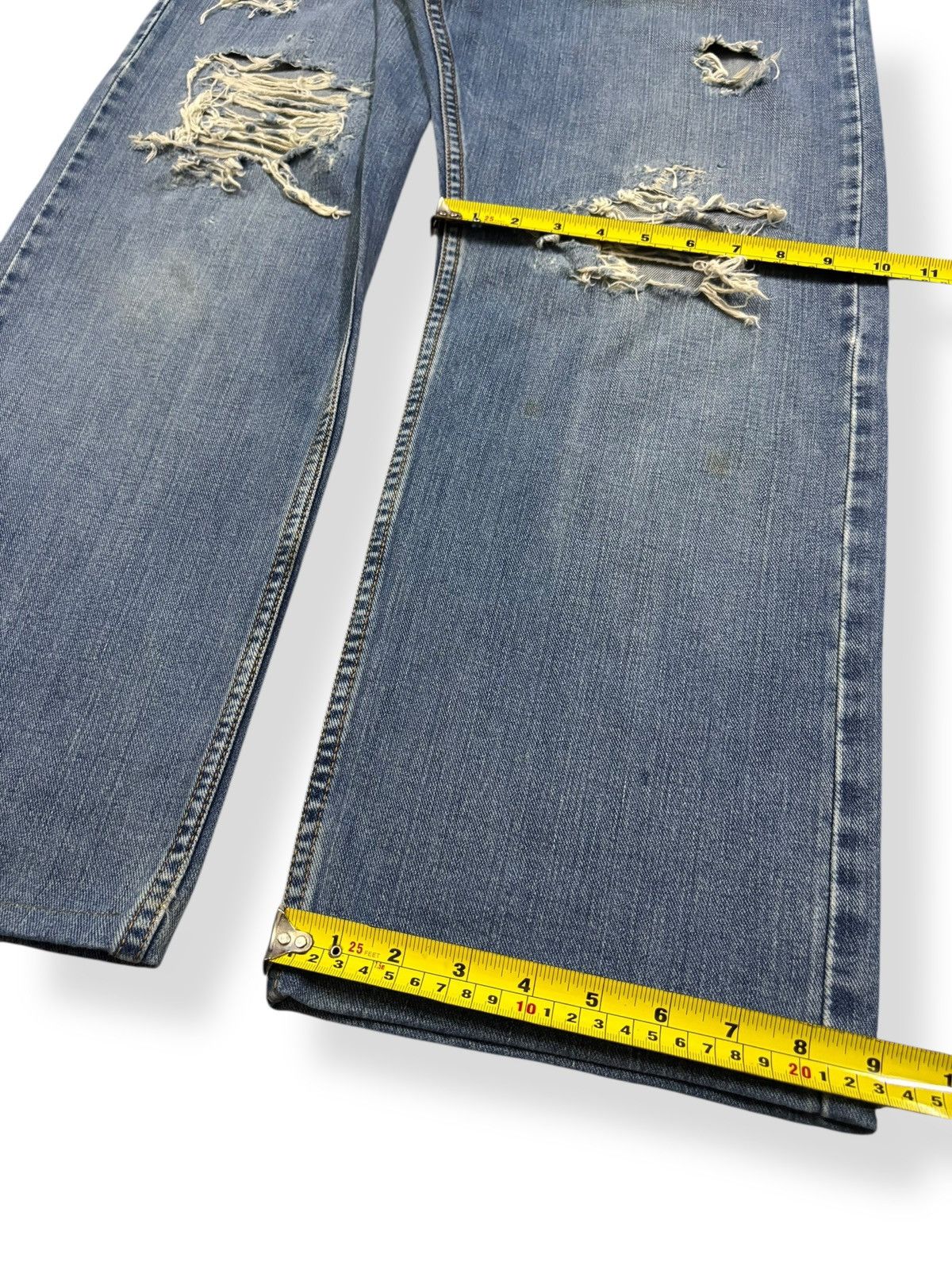 Japanese Brand Vintage Japanese Brand Blue Wash Baggy Distressed Jeans Size US 33 - 14 Thumbnail