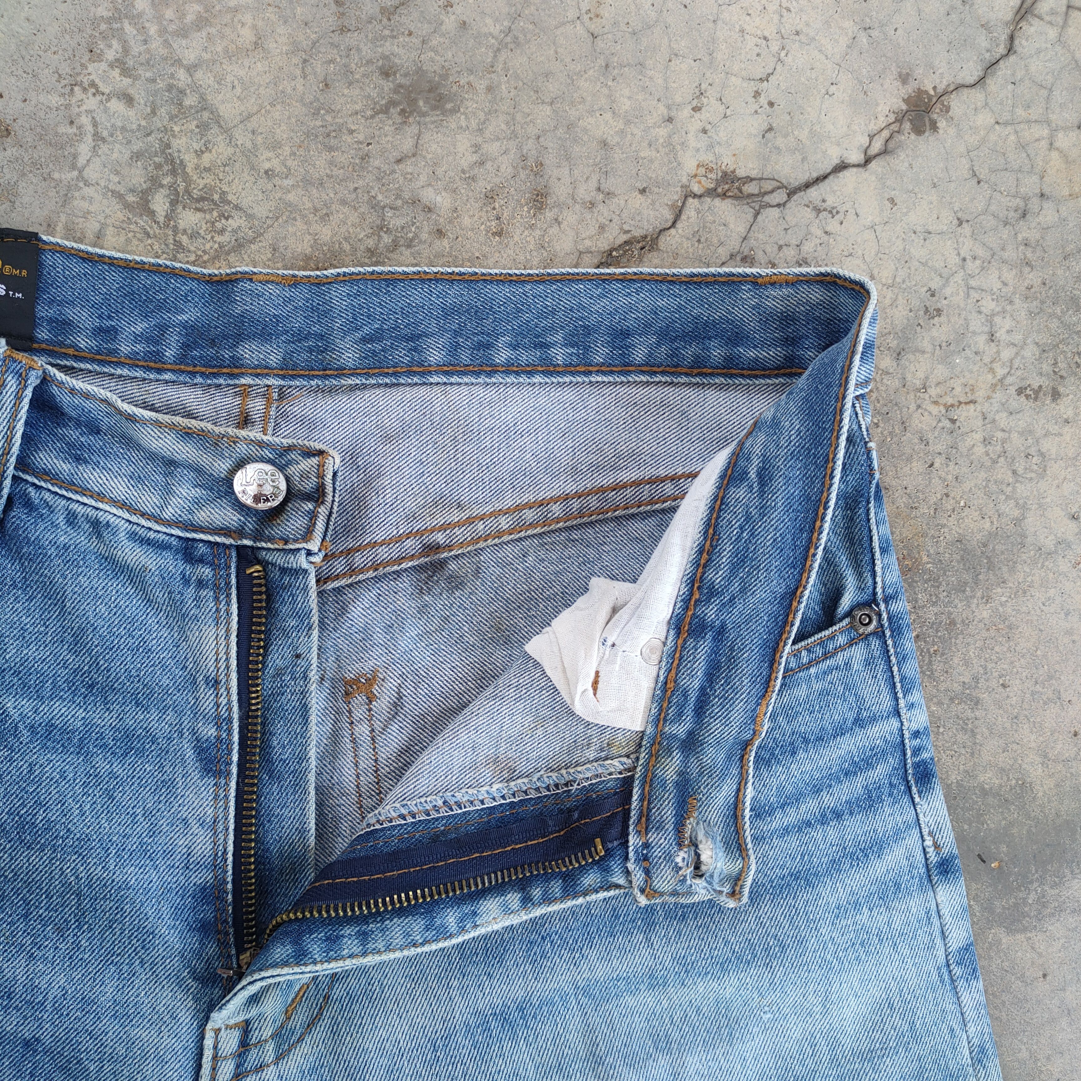 Lee VINTAGE LEE RIDERS FADED DISTRESSED JEANS DENIM PANTS Size US 32 / EU 48 - 8 Thumbnail