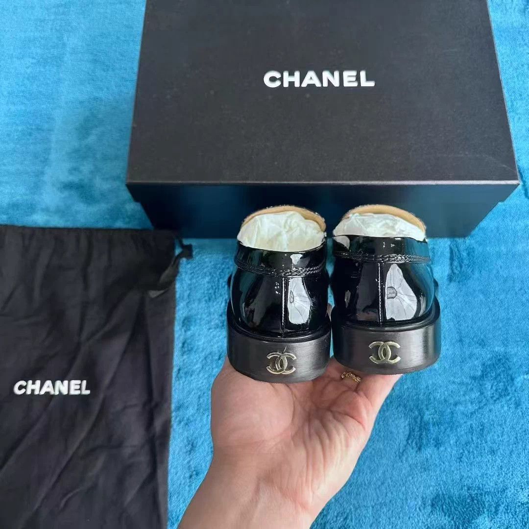 Chanel Chanel Classic Chain Logo Black Loafer - New Soles Size US 6 / IT 36 - 4 Thumbnail