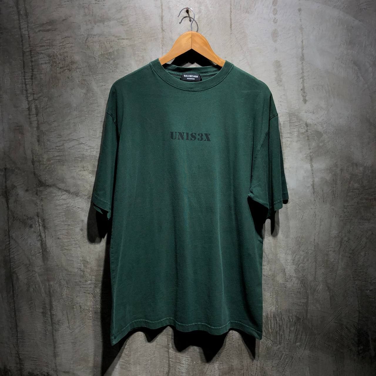 Balenciaga Balenciaga Unisex Tee Size US L / EU 52-54 / 3 - 1 Thumbnail