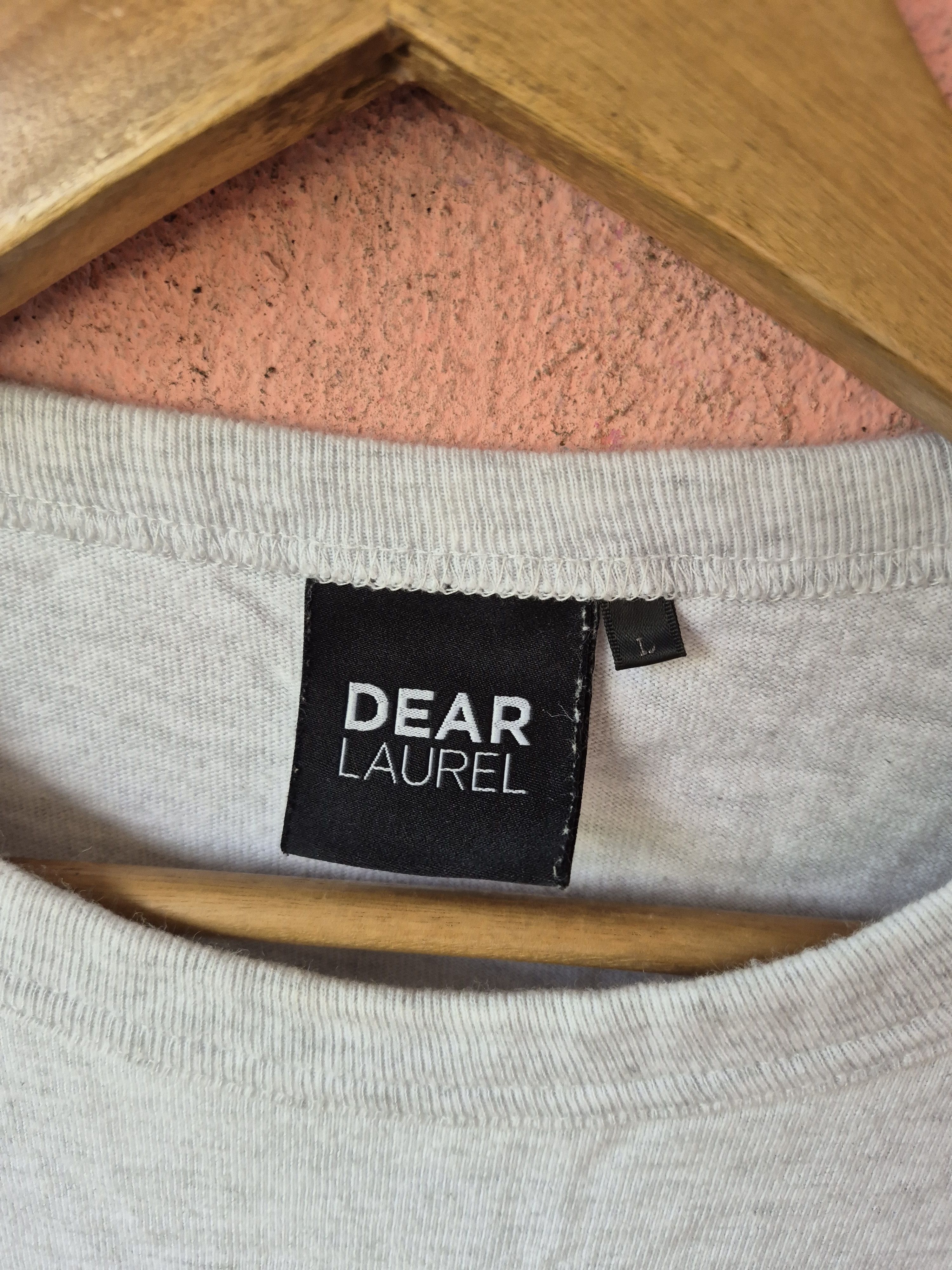 Japanese Brand 🔥 Dear Laurel Brooklyn Banks Tee Size US L / EU 52-54 / 3 - 7 Thumbnail