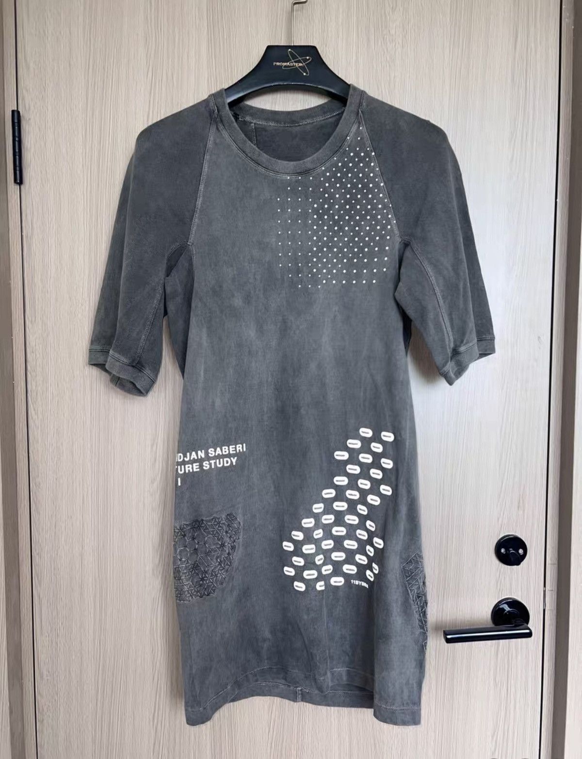 11 By Boris Bidjan Saberi 11ByBBS Washed Grey 3M Reflective Short-Sleeve T-Shirt Size US XXS / EU 40 - 2 Thumbnail