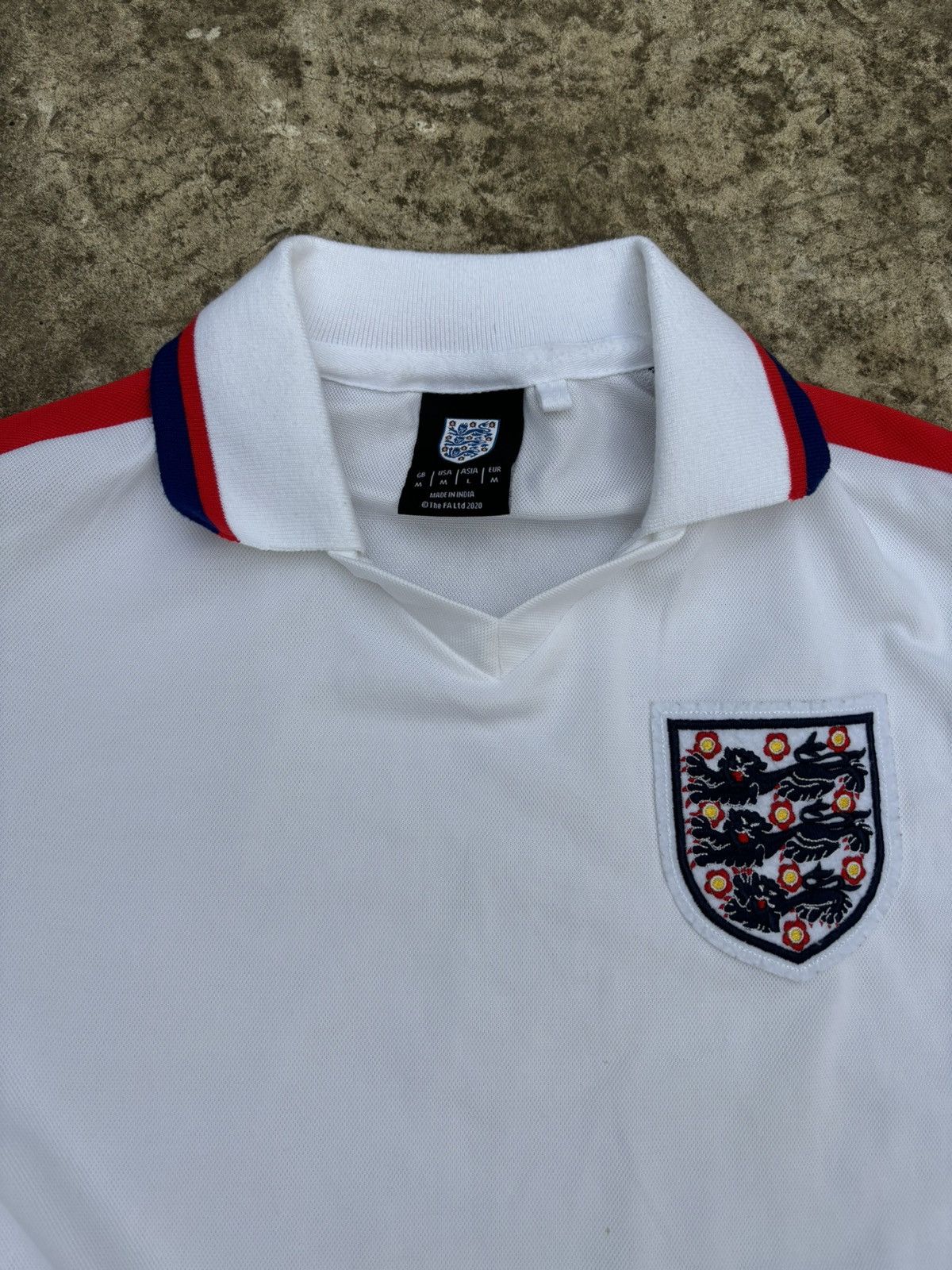 Vintage England National Team Retro Replicas Soccer Jersey Size US M / EU 48-50 / 2 - 3 Thumbnail