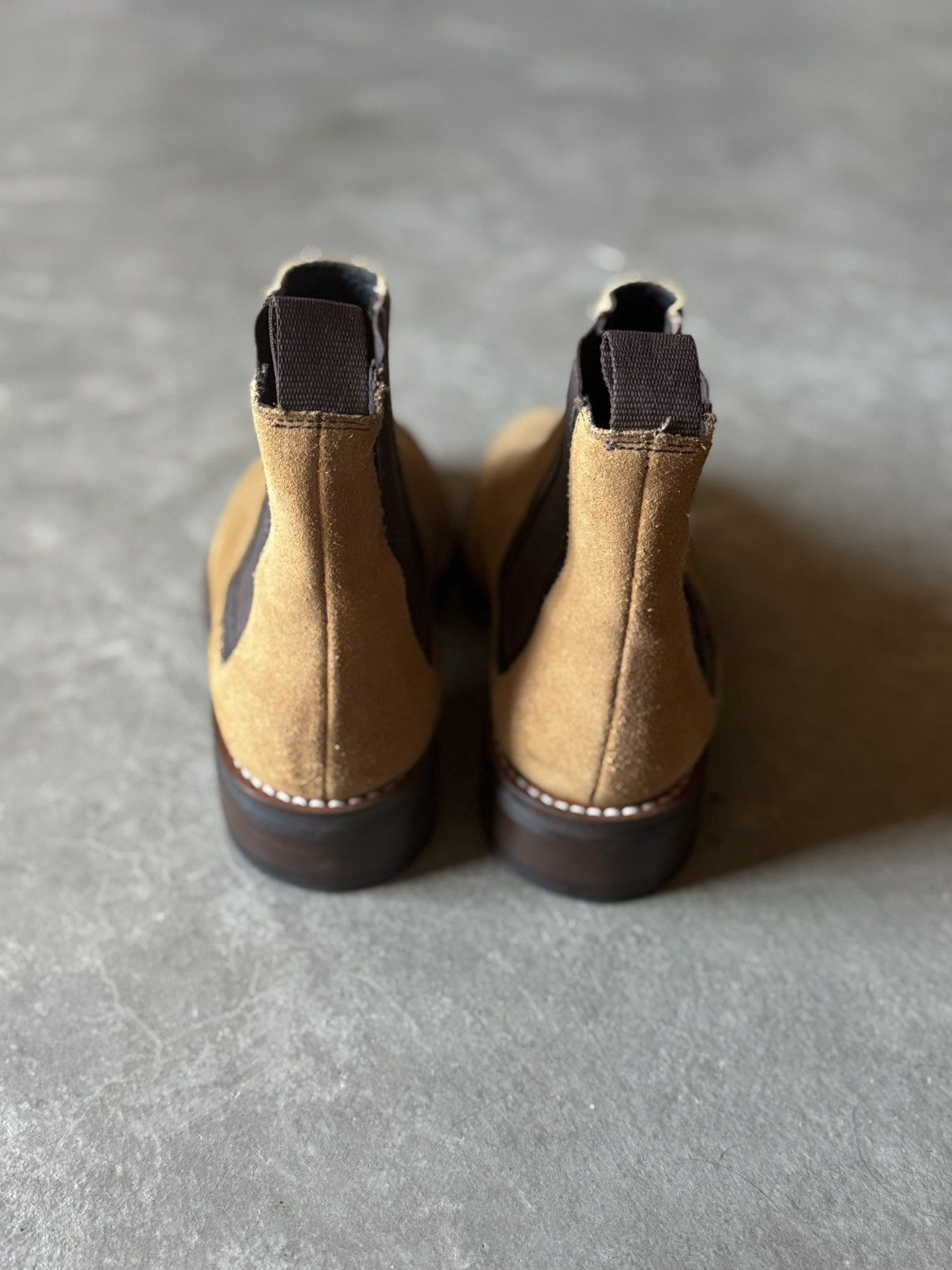 Thursday Boot Company Men’s Duke Chelsea Boots In Honey Tan Suede Size US 9.5 / EU 42-43 - 3 Thumbnail