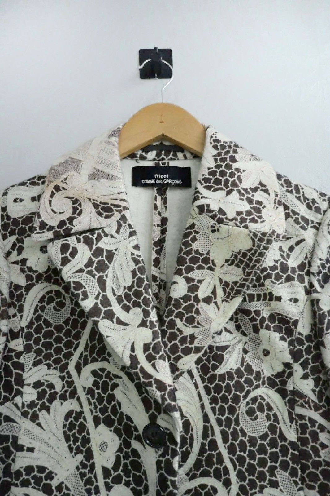 Comme des Garcons Comme Des Garcons 2000’s Crochet Floral Blazer Size US S / EU 44-46 / 1 - 4 Thumbnail