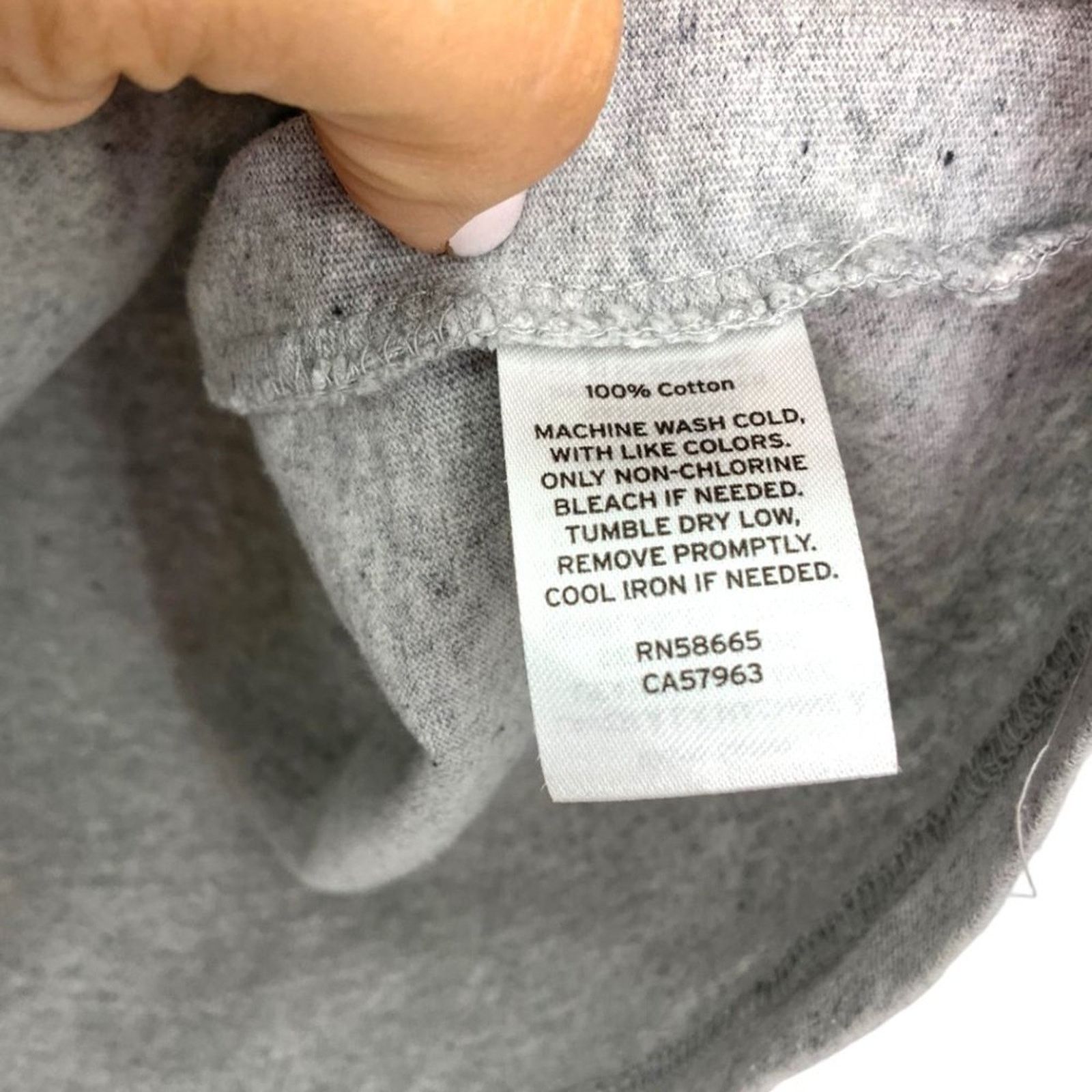 BP. BP 100% Cotton Grey Solid Cotton Crewneck T-Shirt Small Size US S / EU 44-46 / 1 - 3 Thumbnail