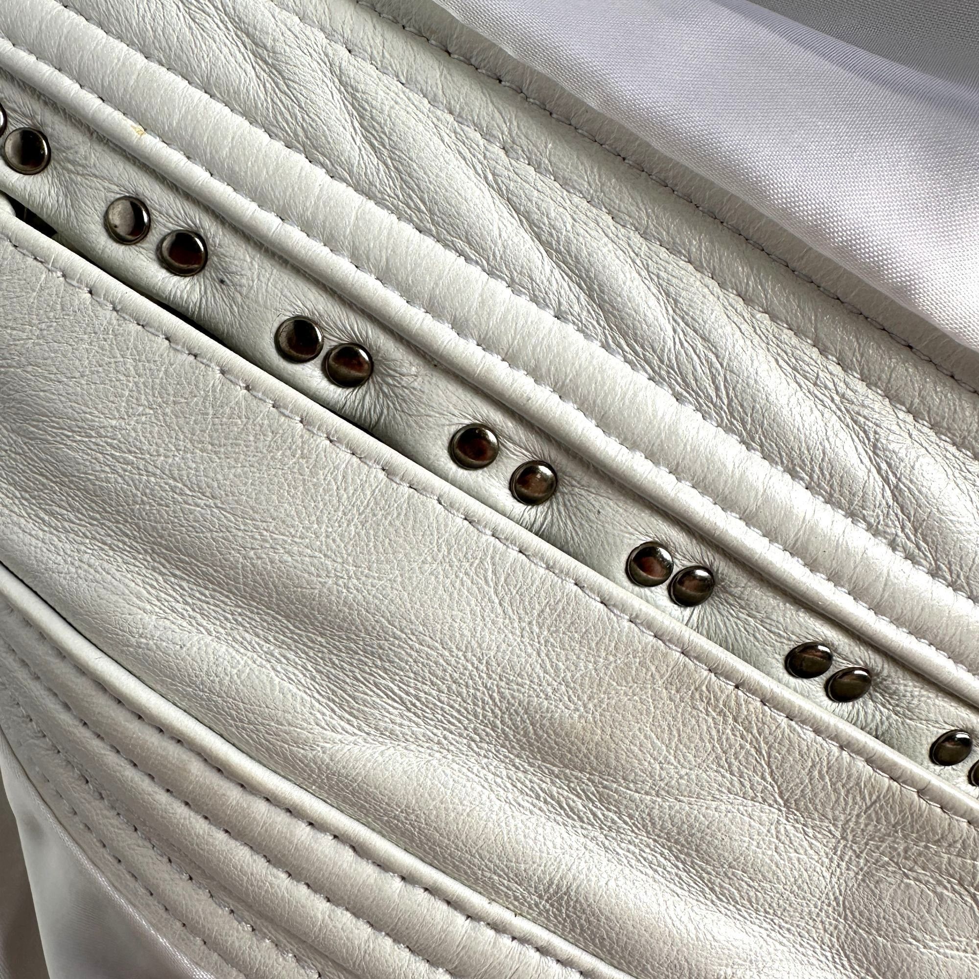 Tannery West Tannery West White Leather Lace Up Vest 1990s Size L / US 10 / IT 46 - 15 Thumbnail