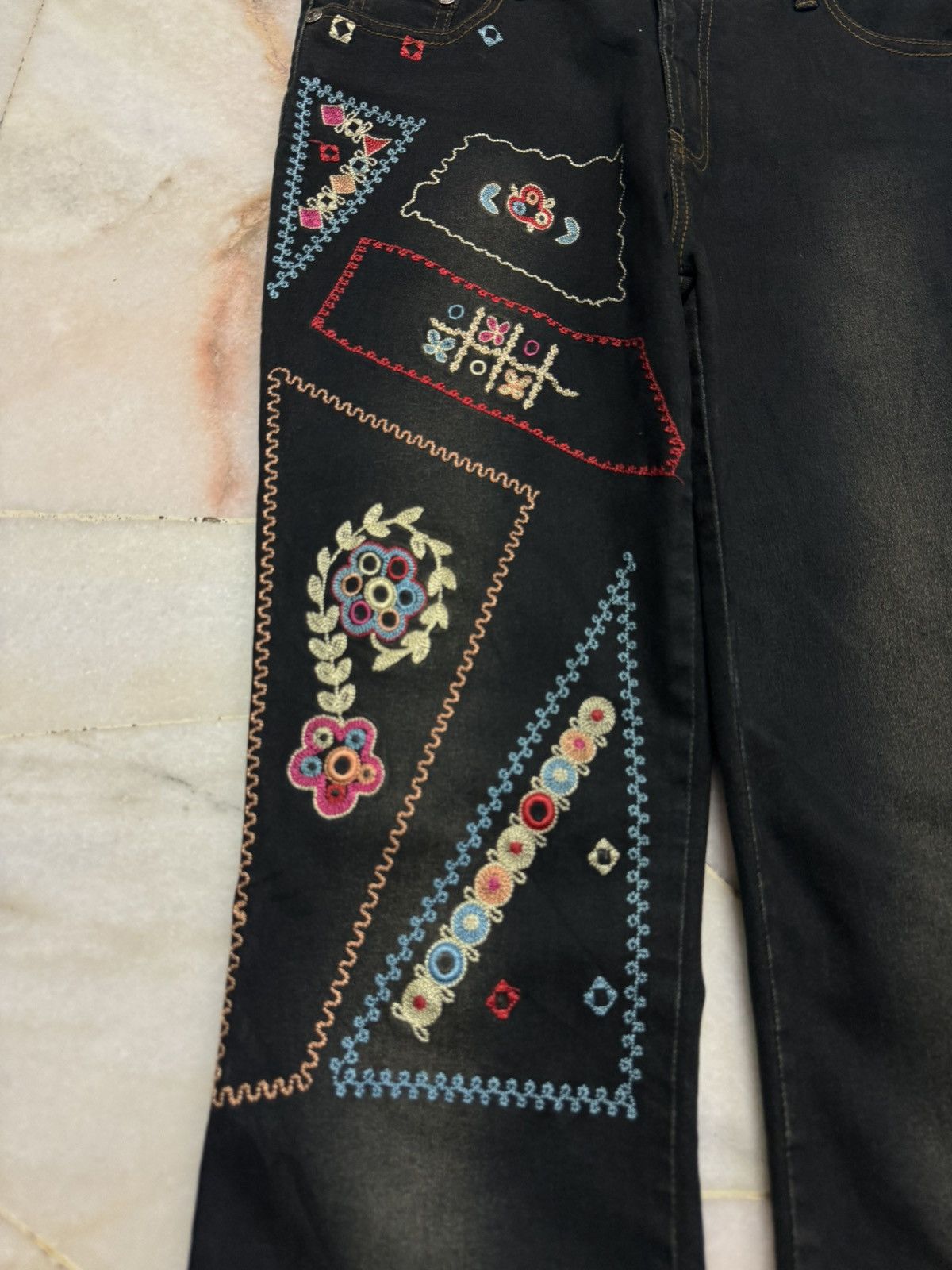 Tornado Mart TORNADO MART STYLE RARE FLARED EMBROIDERY LOGO MUDWASH JAPAN Size US 28 / EU 44 - 4 Thumbnail