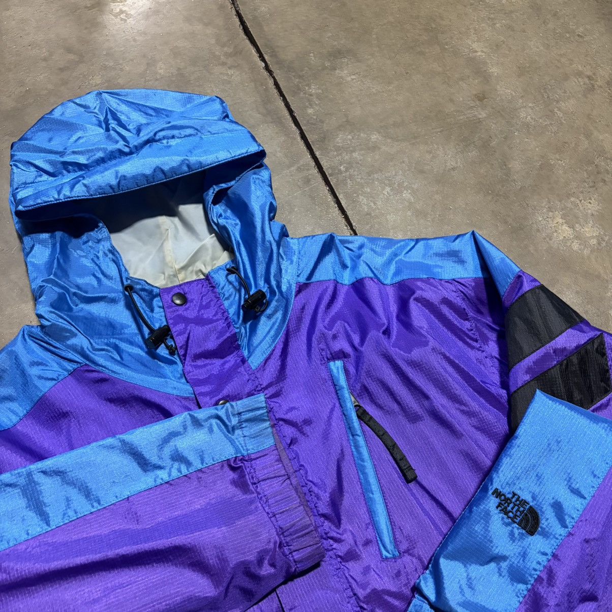 The North Face Vintage The North Face Lightweight Jacket Windbreaker Ski Size US L / EU 52-54 / 3 - 5 Thumbnail