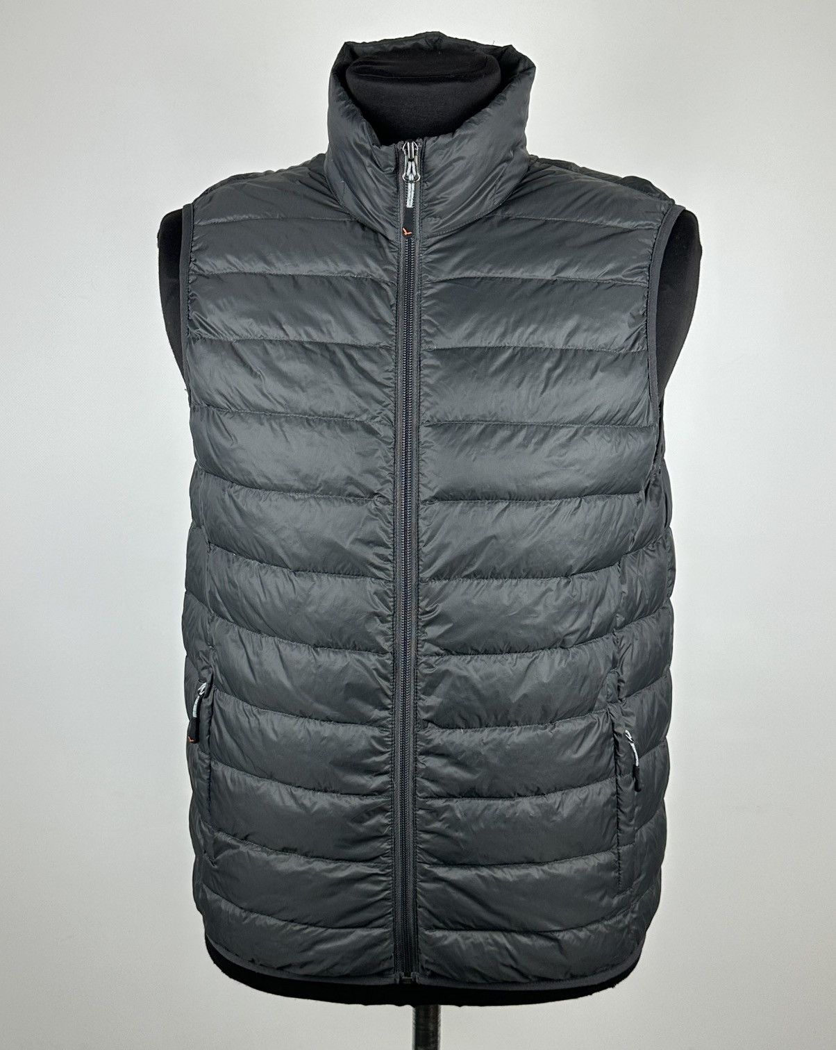 Hawk Hawk and Co Sport Performance Down Puffer Vest Gray Men's Size US S / EU 44-46 / 1 - 1 Thumbnail
