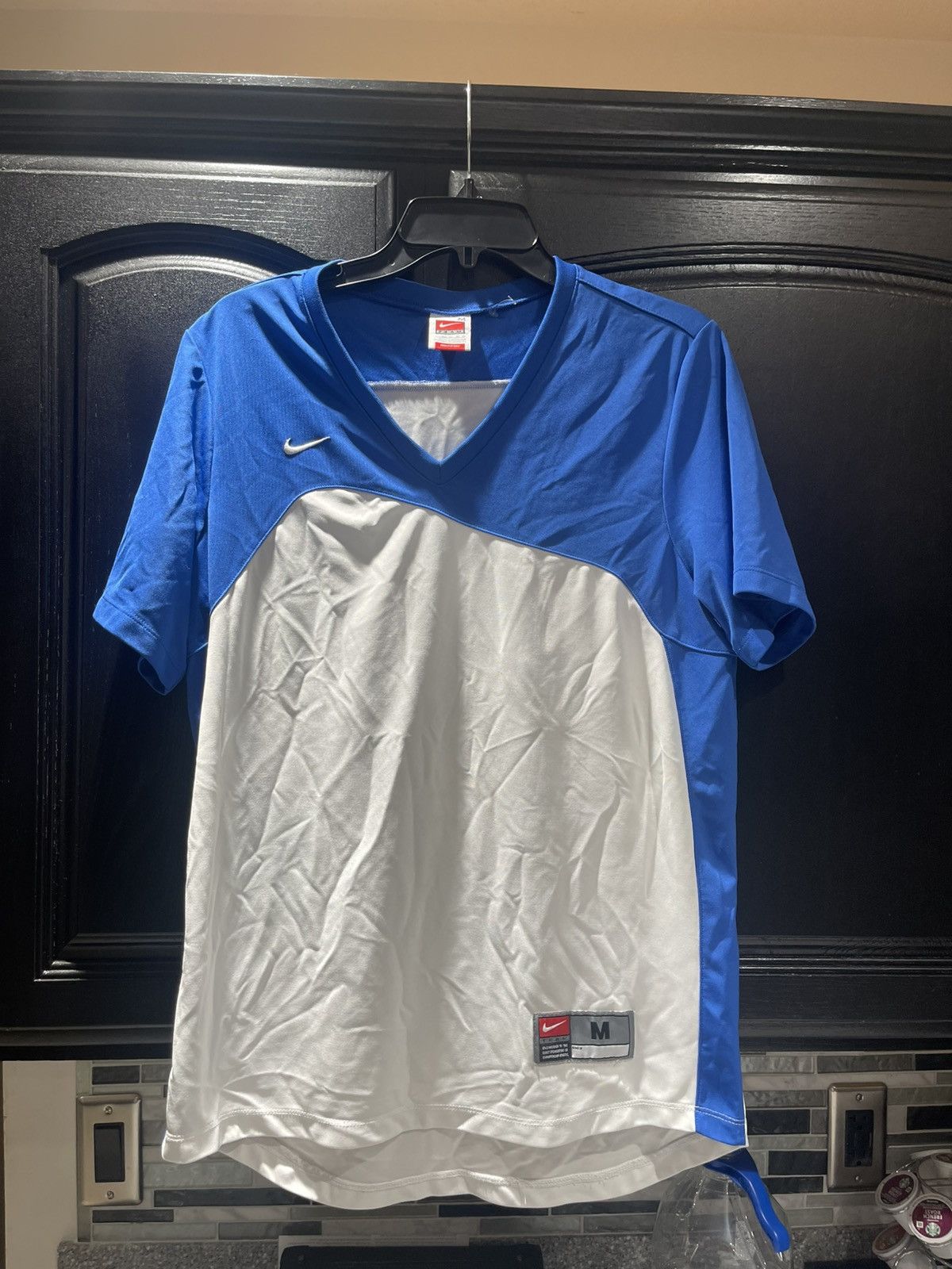 Nike Nike Dri Fit V Neck Team Jersey ~ Mens Size M~ Blue & White Size US M / EU 48-50 / 2 - 1 Thumbnail