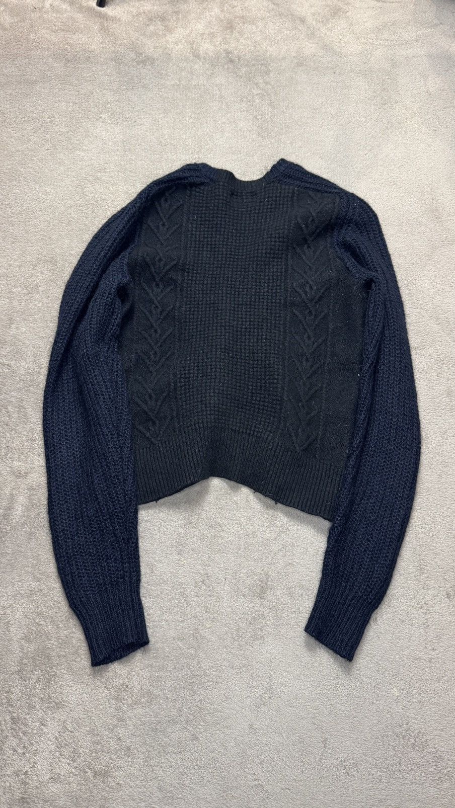 Allsaints Vntage Y2K Cropped knit lambswool mohair sweater lgb cdg Size US M / EU 48-50 / 2 - 3 Thumbnail