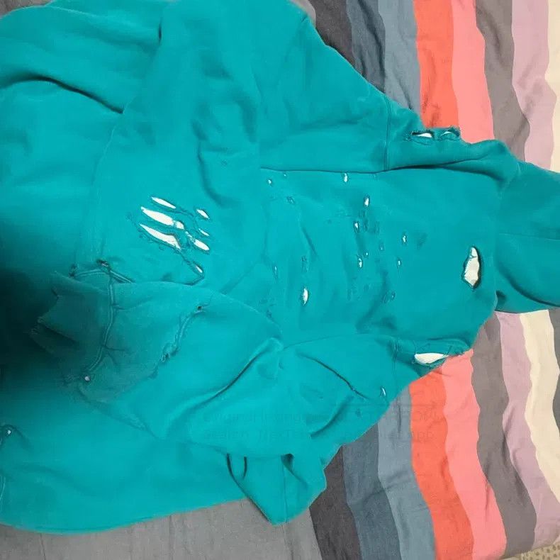 Balenciaga Balenciaga Lake green holey hooded sweatshirt Size US S / EU 44-46 / 1 - 6 Thumbnail
