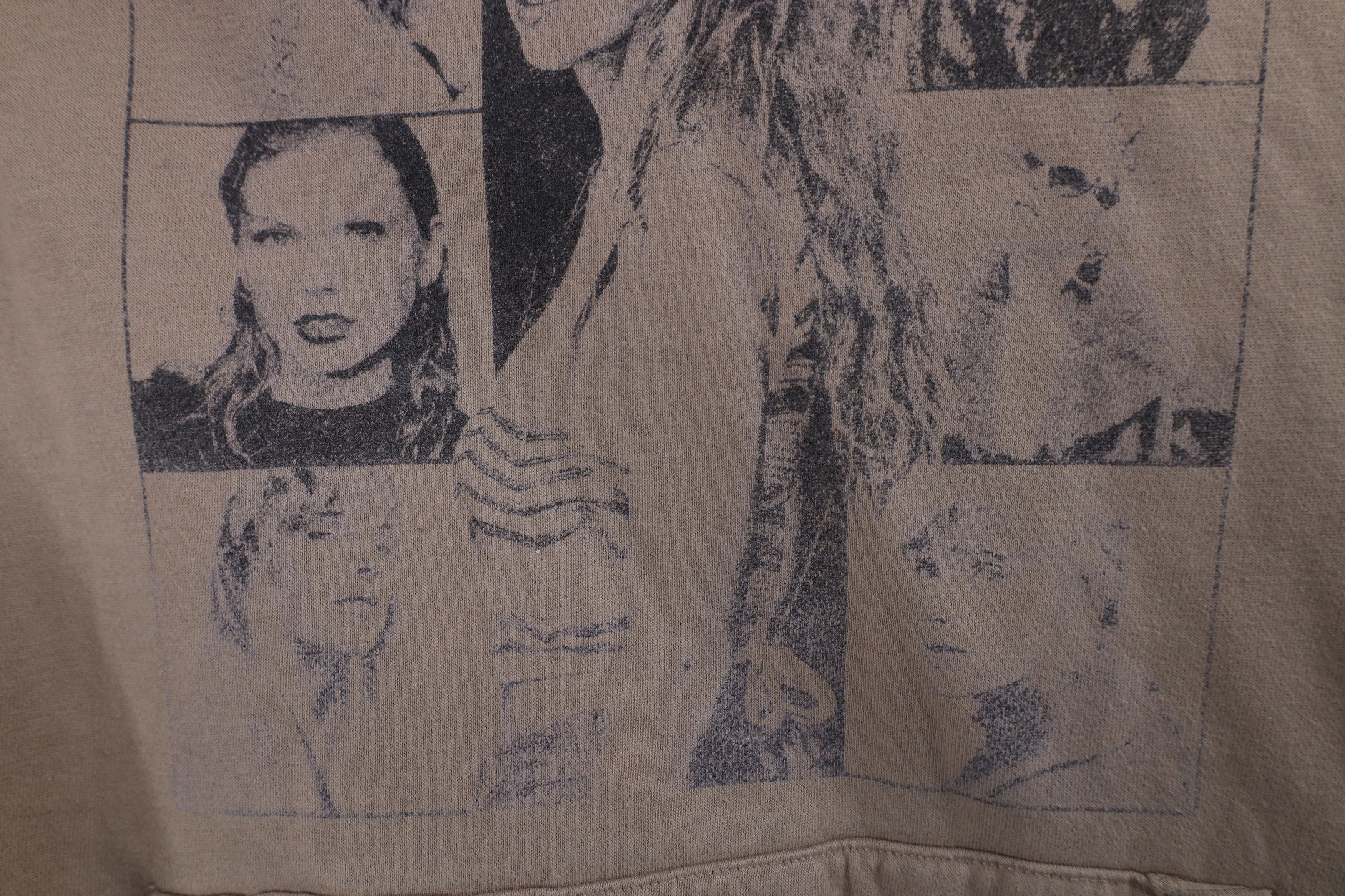 Vintage Taylor Swift The Eras Tour Spell Out Official Tour Hoodie Size US XXL / EU 58 / 5 - 8 Thumbnail