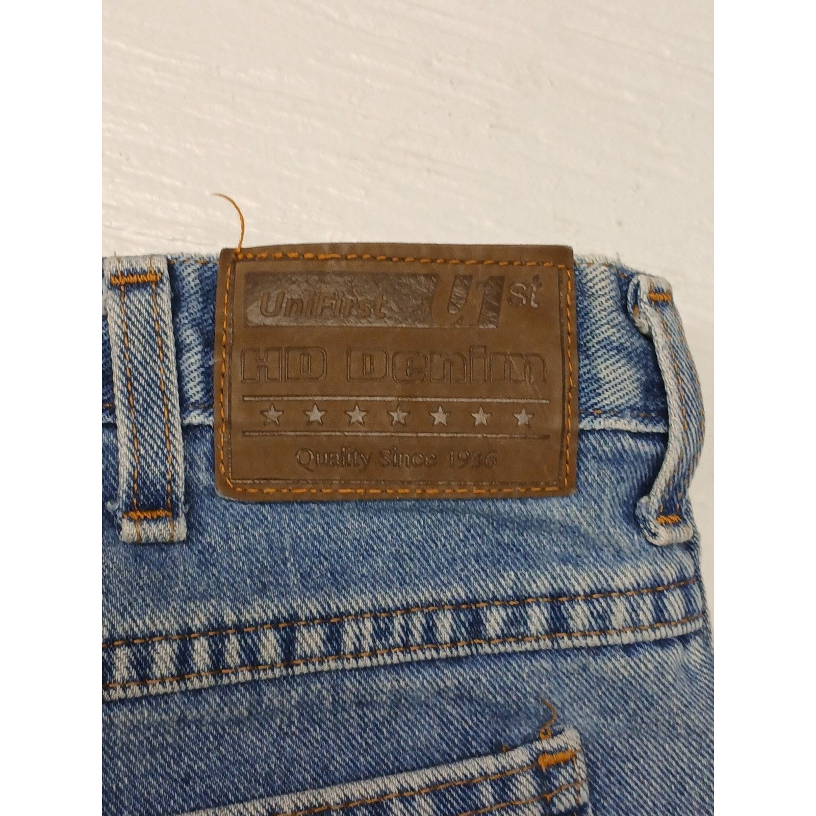 Other Unifirst Men's Blue Denim (38x34) Comfort Straight Jeans Size US 38 / EU 54 - 8 Thumbnail