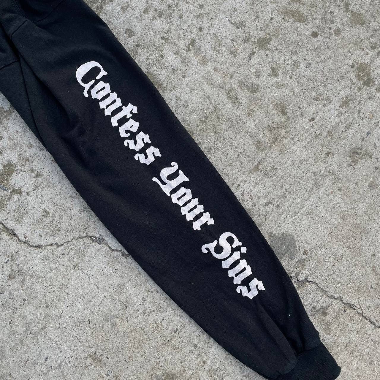 Band Tees Vintage Acid Thhrone Long-sleeve T-shirts Confees Your Sins Size US L / EU 52-54 / 3 - 3 Thumbnail