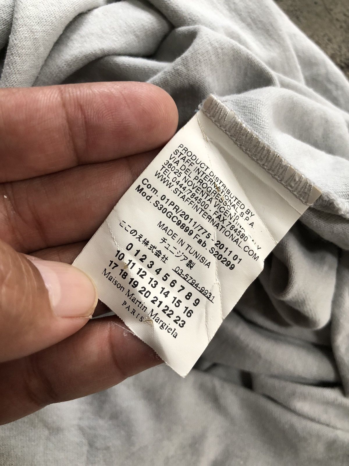 Maison Margiela MAISON MARTIN MARGIELA AIDS CHARITY SHIRT Size US L / EU 52-54 / 3 - 8 Thumbnail