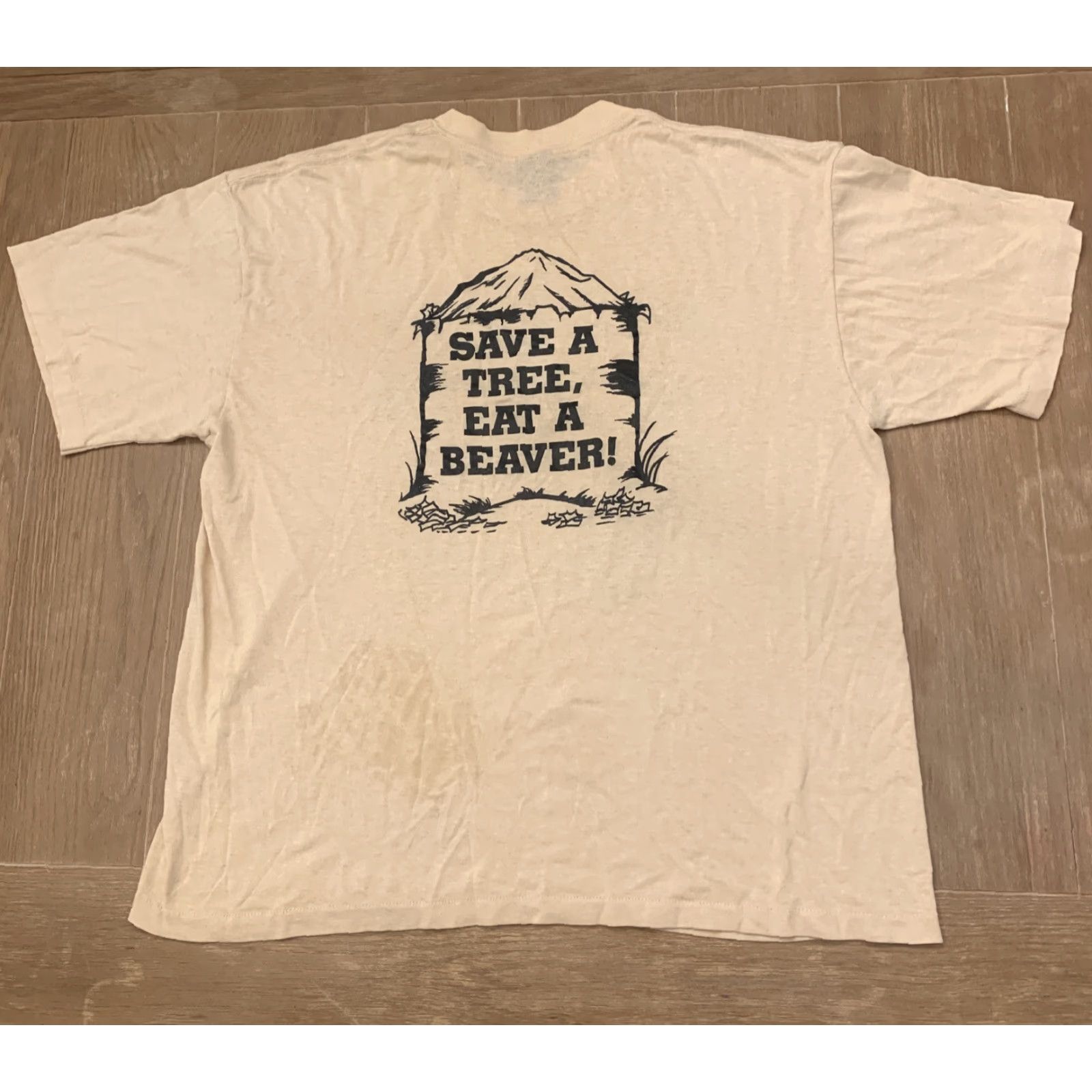 Vintage VINTAGE Platinum’s T’s Graphic Tee 90s Tremont Pennsylvania Little Run Beaver Roast Sz XL Beige Mens Size US XL / EU 56 / 4 - 6 Thumbnail