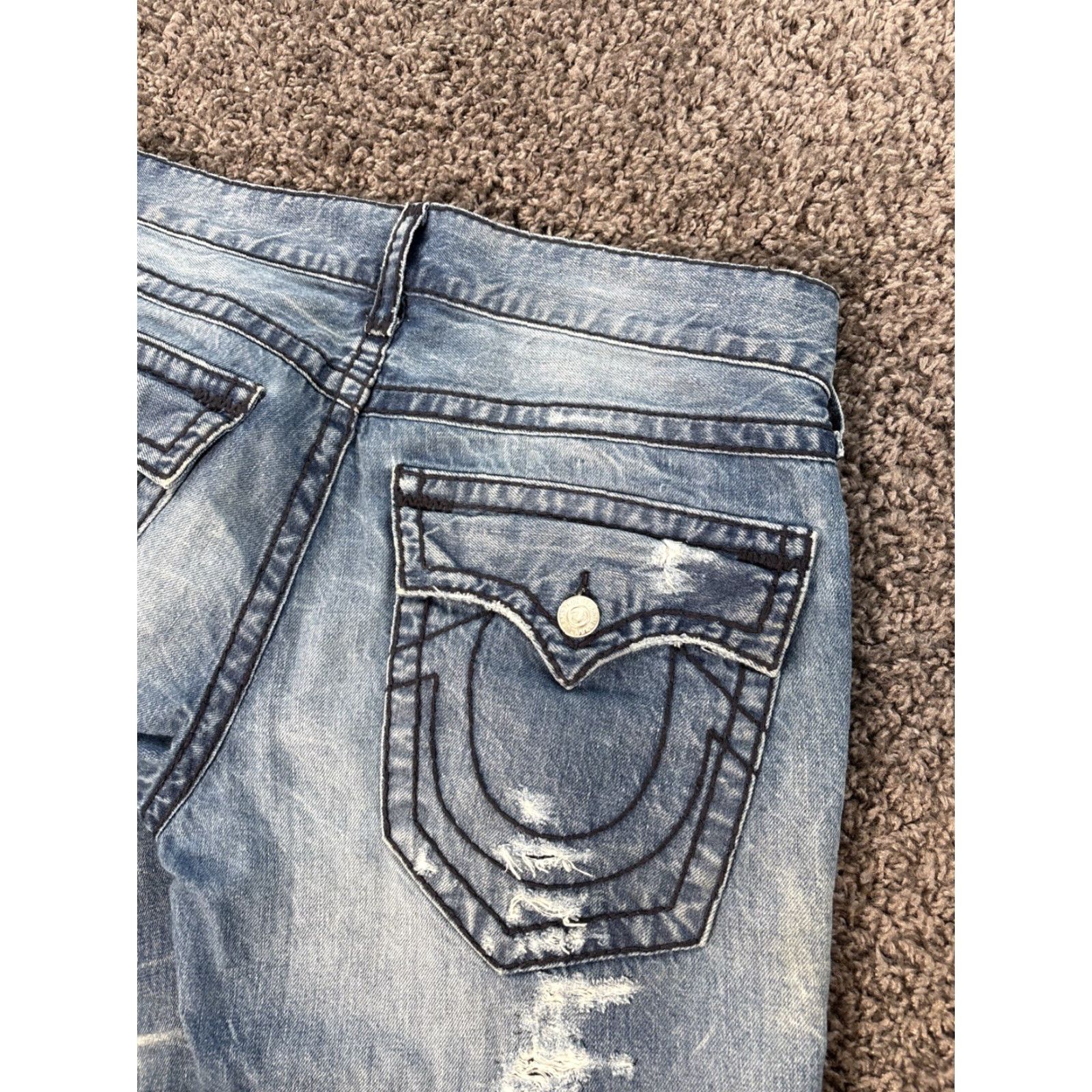 True Religion VINTAGE True Religion Jeans Bootcut Jeans Light Wash Distressed 36x34 Men Blue 34 In Inseam Size US 36 / EU 52 - 7 Thumbnail