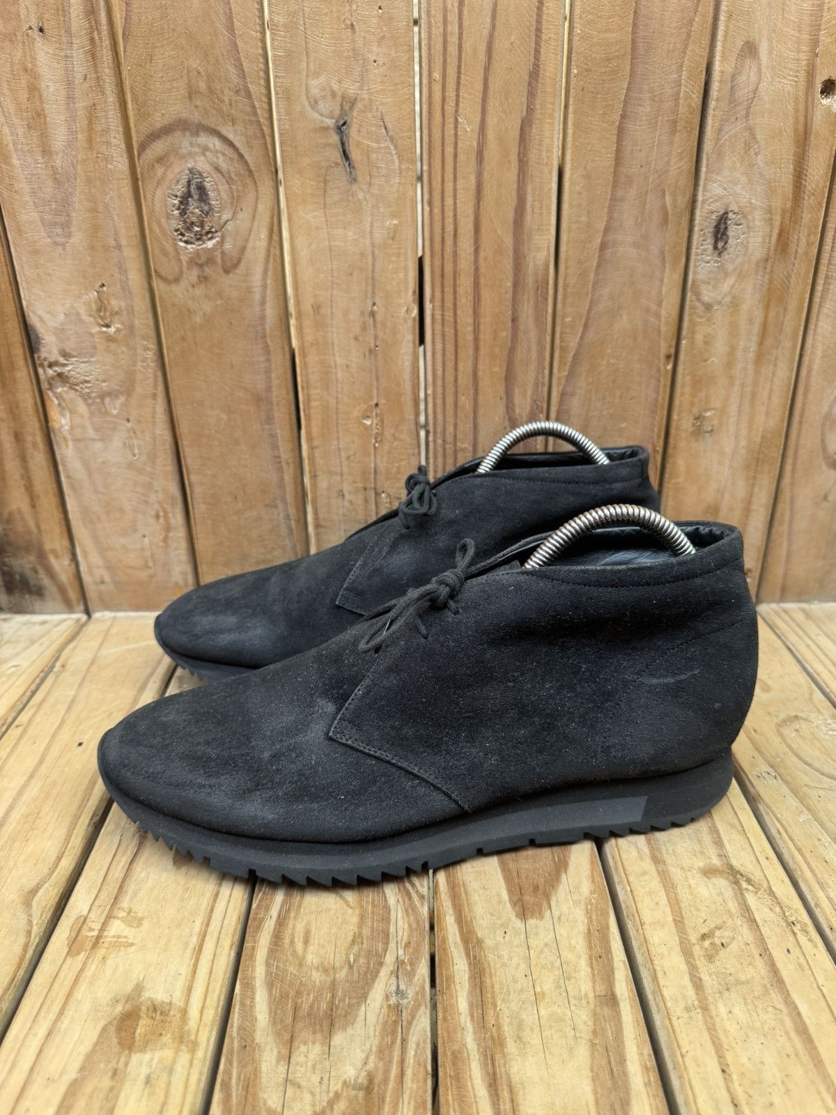 Prada Prada distressed leather Men’s chukka boots SIZE UK 8 US 9 Size US 9 / EU 42 - 4 Thumbnail