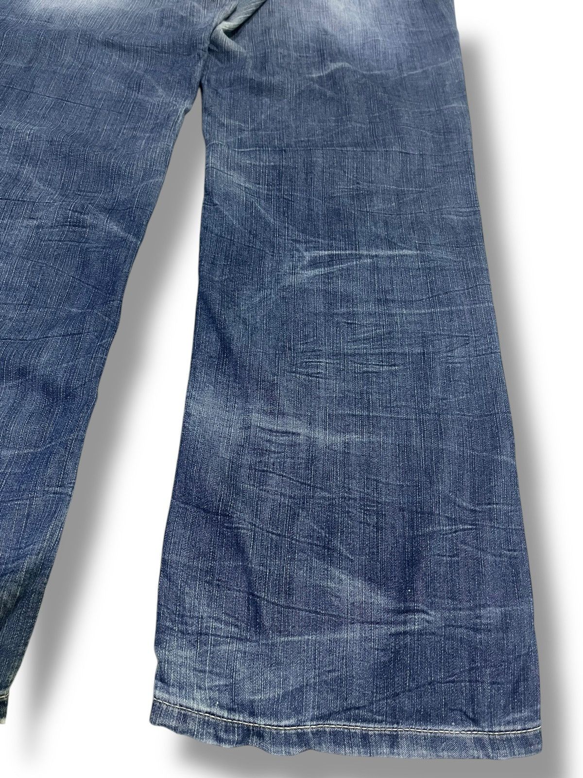 If Six Was Nine × Japanese Brand × Le Grande Bleu (L.G.B.) 🇯🇵 JAPANESE BRAND WASHED BLUE DISTRESSED DENIM Size US 34 / EU 50 - 10 Thumbnail