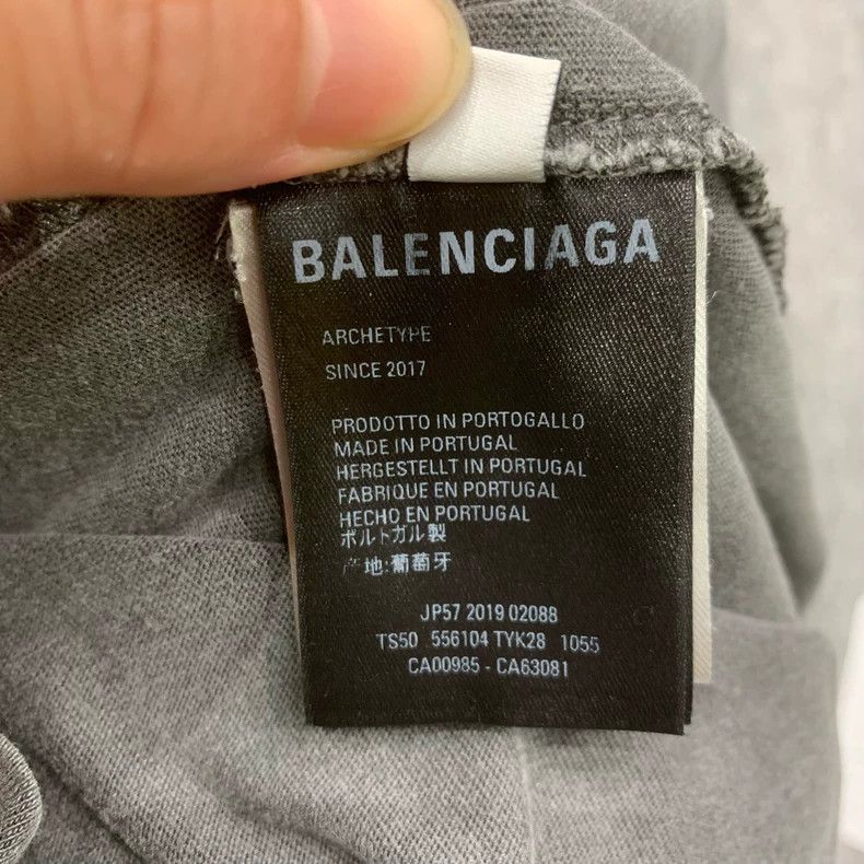 Balenciaga Balenciaga Washed Grey Small Logo Short Sleeve Size US M / EU 48-50 / 2 - 5 Thumbnail