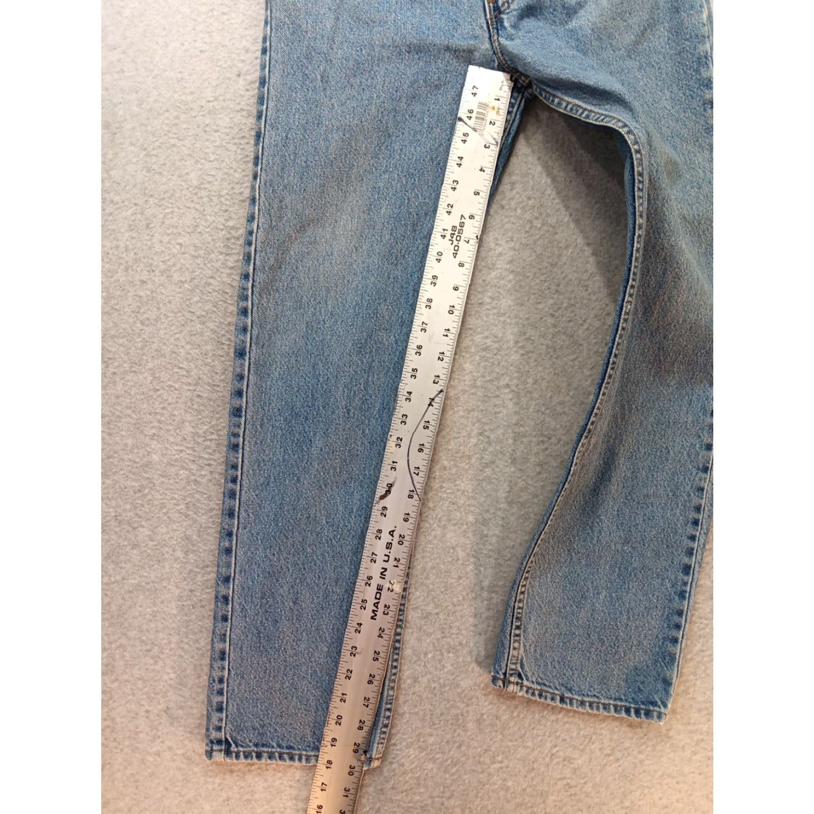 Levi's VINTAGE Levi’s 505 Jeans Men 36x30 Blue Denim Regular 90s Grunge USA Levi’s Logo Pockets Mid Rise Casual* Size US 36 / EU 52 - 7 Thumbnail