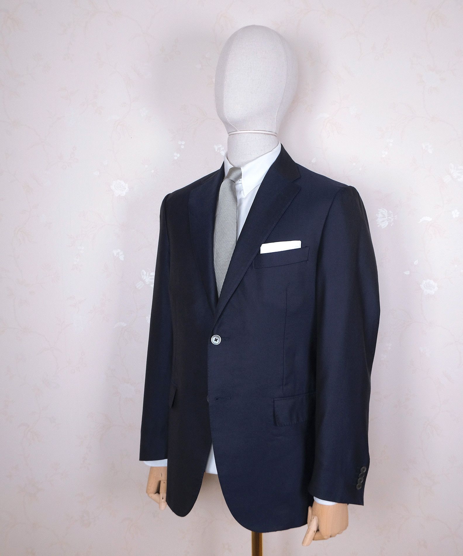 Corneliani Corneliani, Blue Jacket, Size 40, Silk and Wool, RRP 1100 e Size 40R - 3 Thumbnail