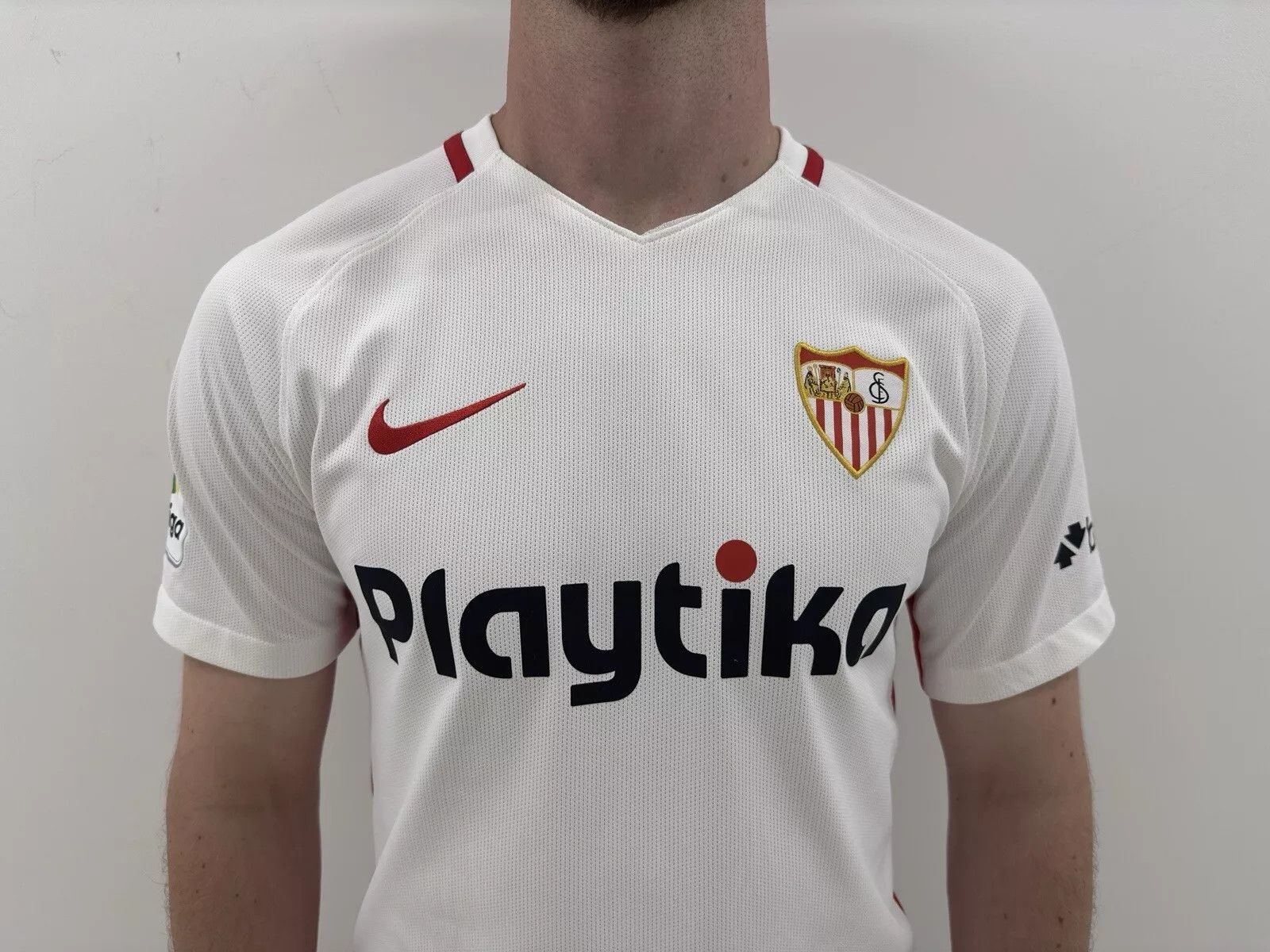 Nike Fc Sevilla 2018 2019 Home Jersey Shirt Soccer Football Size US S / EU 44-46 / 1 - 2 Thumbnail