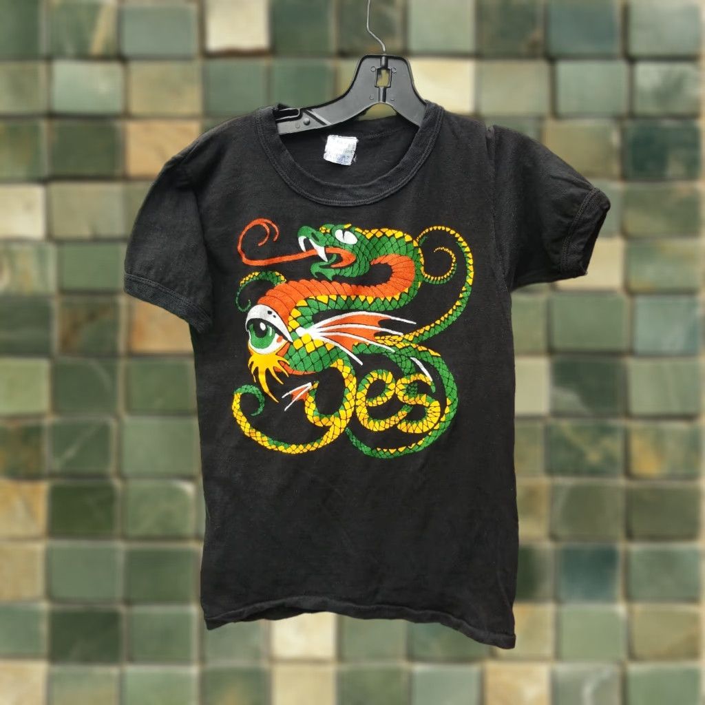 Vintage VINTAGE YES T Shirt Prog Rock Band Tour Snake shirt Small Shirt Unbranded Unisex Adults Black 70s 80s Band College Festival Grunge Hipster Punk Rock Size US M / EU 48-50 / 2 - 1 Thumbnail