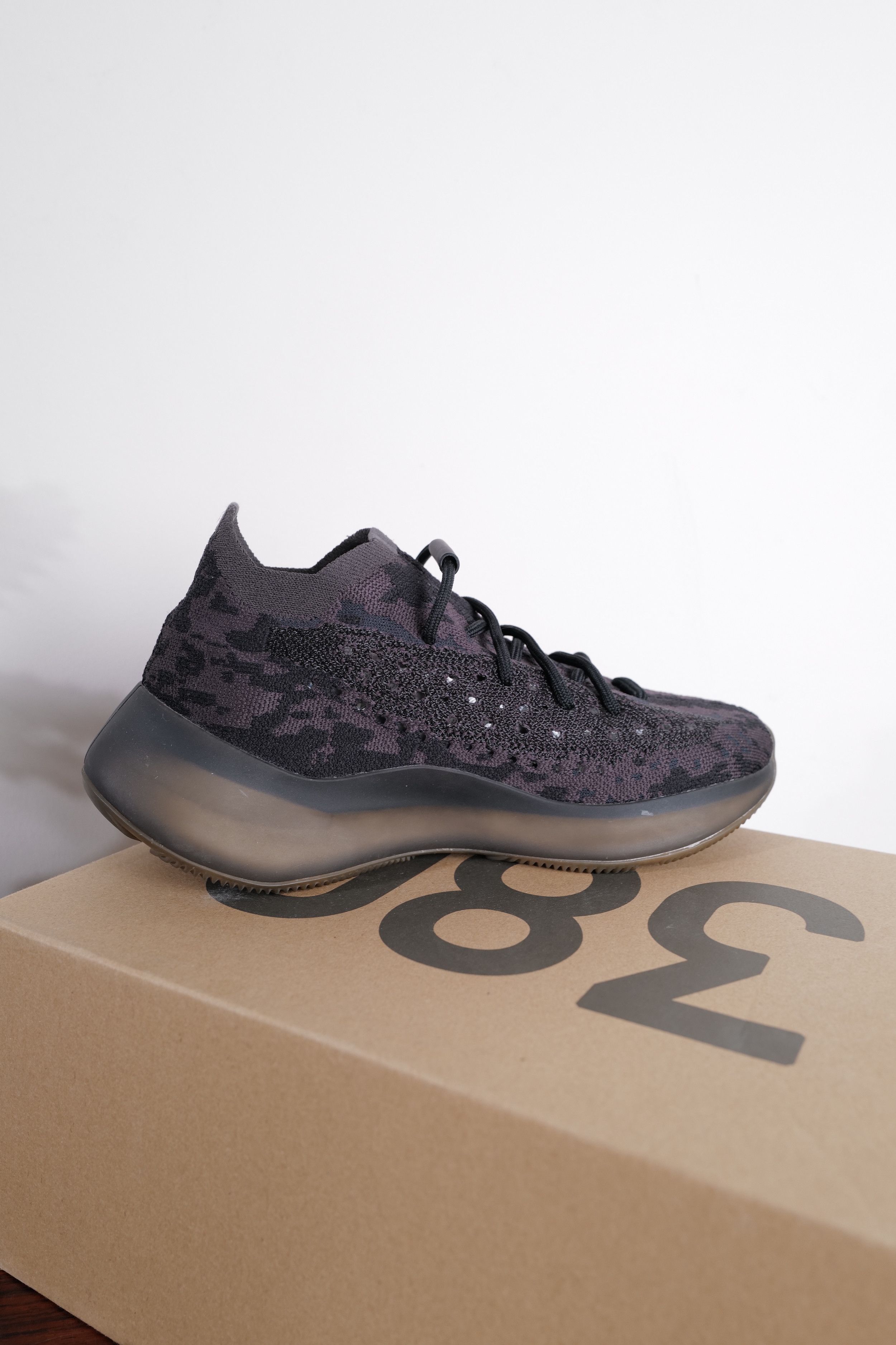Yeezy BOOST 380 NEW Size US 7 / IT 37 - 11 Thumbnail