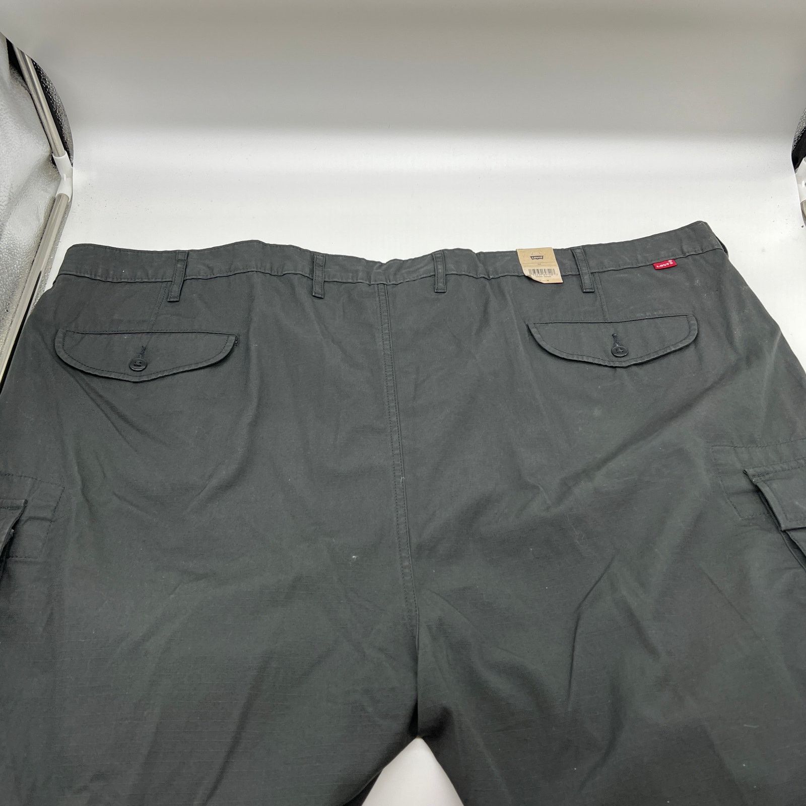 Levi's Levi's Men's Carrier Cargo Shorts Black Color Size 52 Size US 36 / EU 52 - 7 Thumbnail