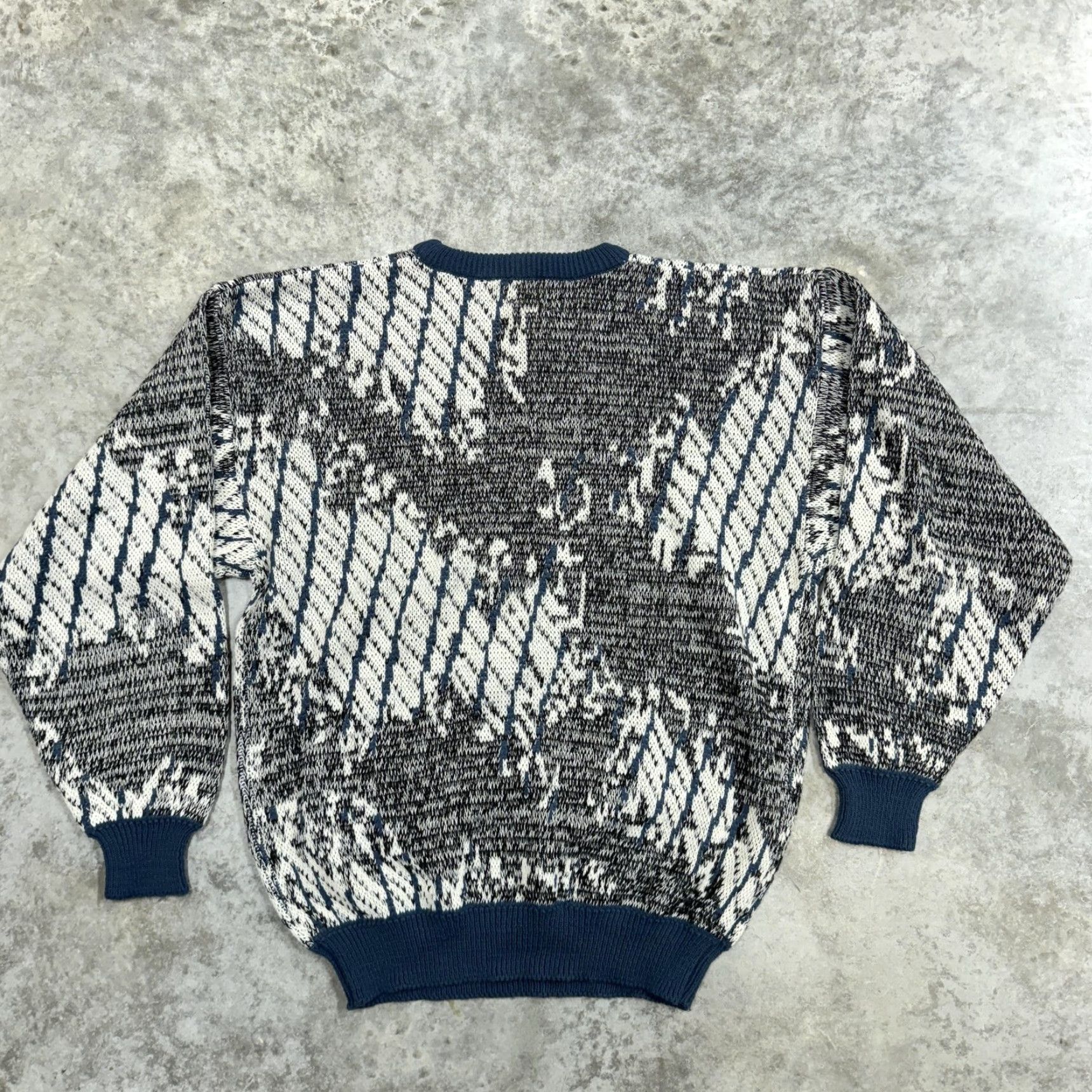 Vintage VINTAGE Bask Sweater Mens M Gray Blue Abstract Geometric Crewneck 80s Size US M / EU 48-50 / 2 - 5 Thumbnail