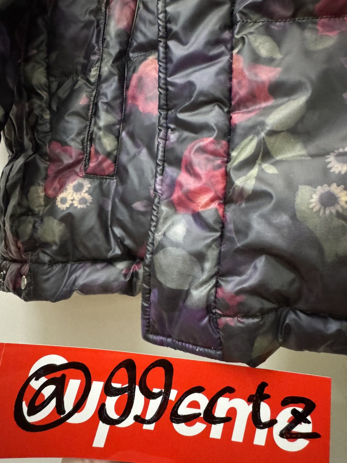 Stone Island × Supreme Supreme Stone Island Lamy Cover Stampato Puffy Jacket Size US M / EU 48-50 / 2 - 17 Thumbnail