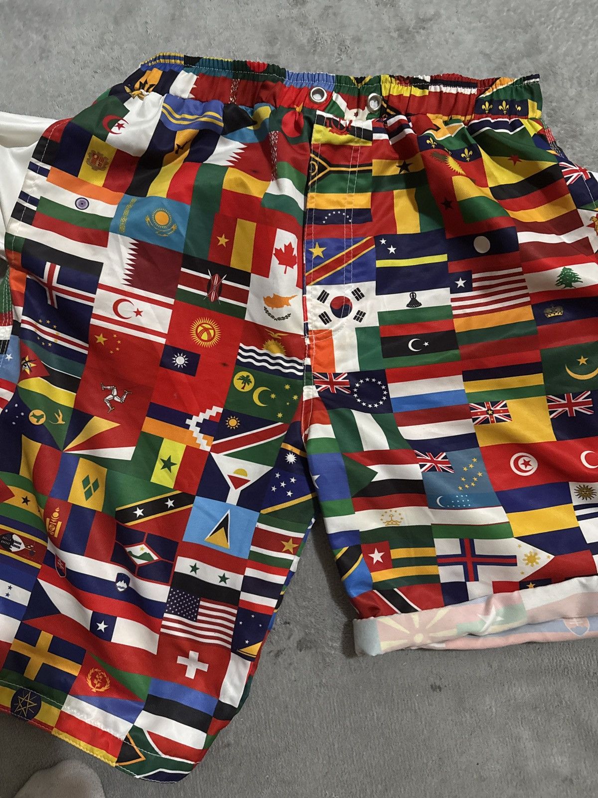 Vintage World Flags Shorts Vintage 80s 90s men’s lounge Size US 31 - 2 Thumbnail