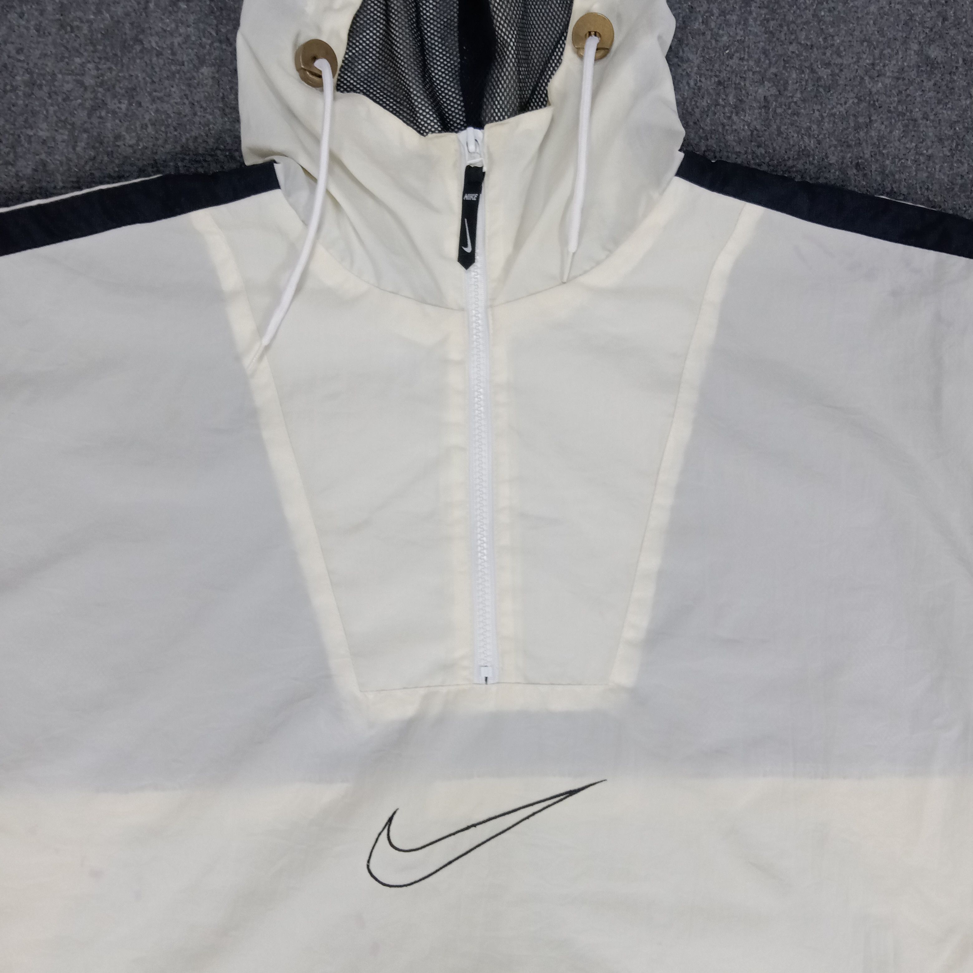 Nike × Vintage Nike Outdoor Style Windbreaker Jacket Size US XL / EU 56 / 4 - 2 Thumbnail