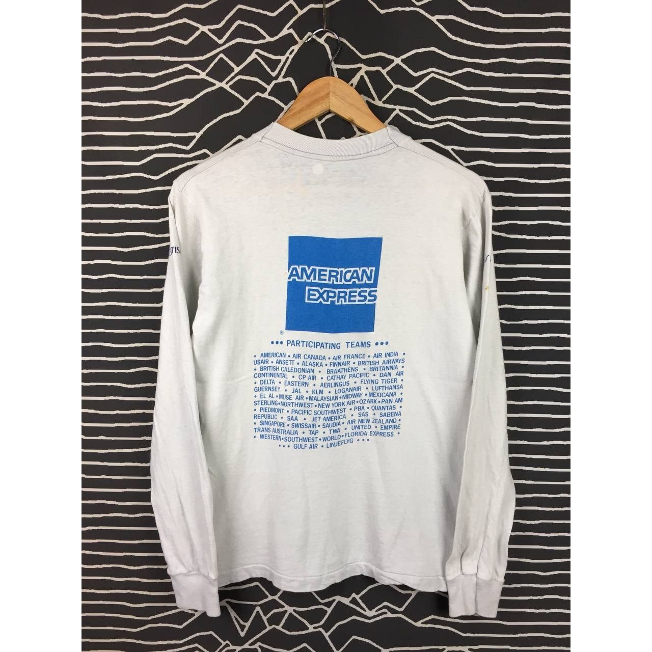 Vintage Vtg 1985 WARR World Airline Road Race London Longsleeve Tee Size US S / EU 44-46 / 1 - 2 Thumbnail