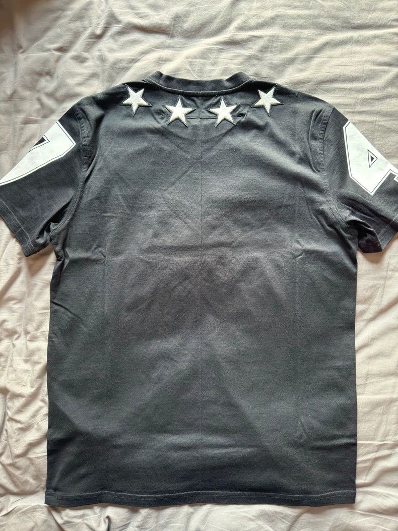 Givenchy Givenchy Five-Star Flocking Star Black Short Sleeve T-Shir Size US L / EU 52-54 / 3 - 6 Thumbnail