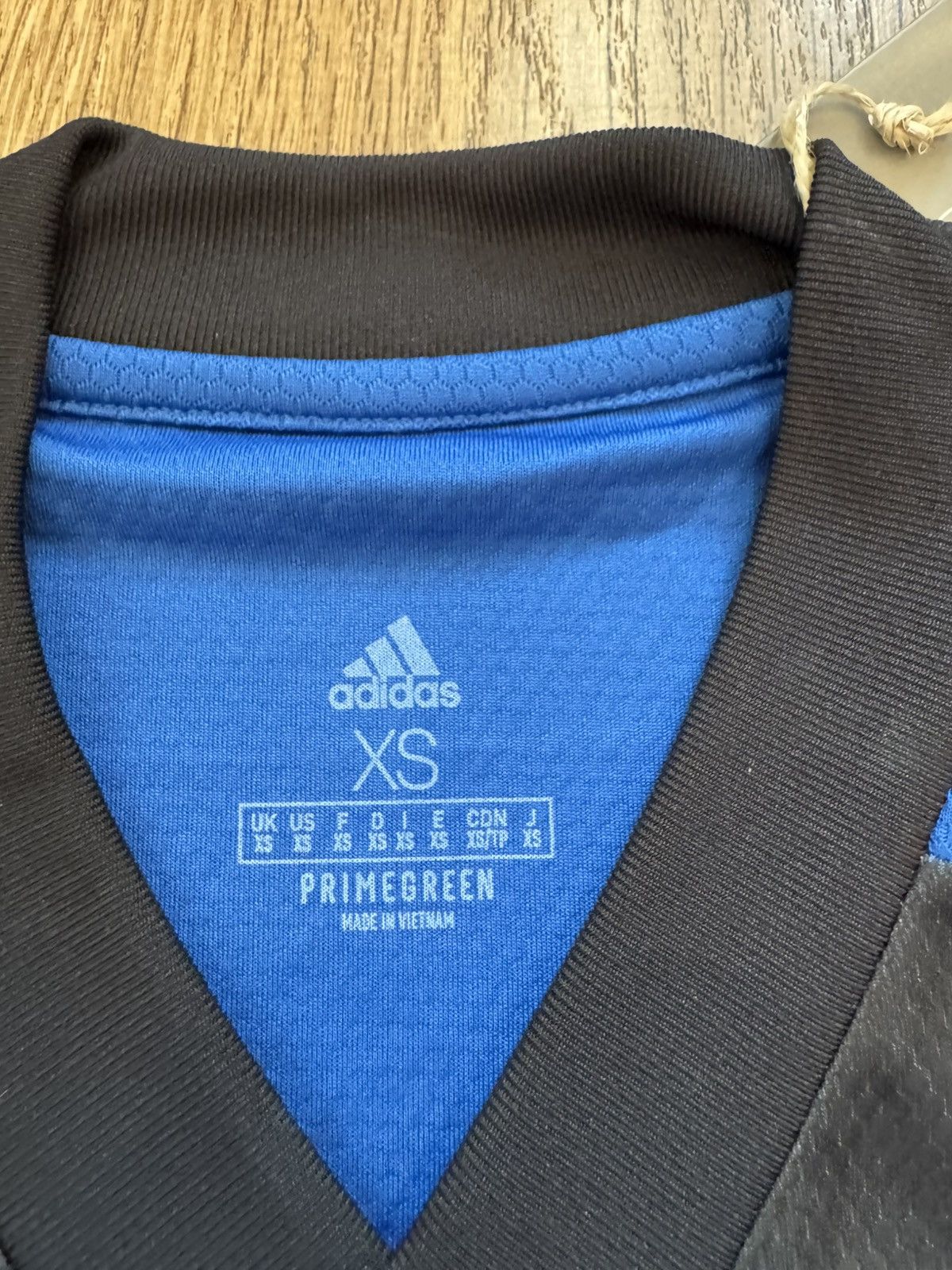 Adidas HAMBURG 2021 2022 AWAY SHIRT FOOTBALL JERSEY ADIDAS SZ XS Size US XS / EU 42 / 0 - 7 Thumbnail