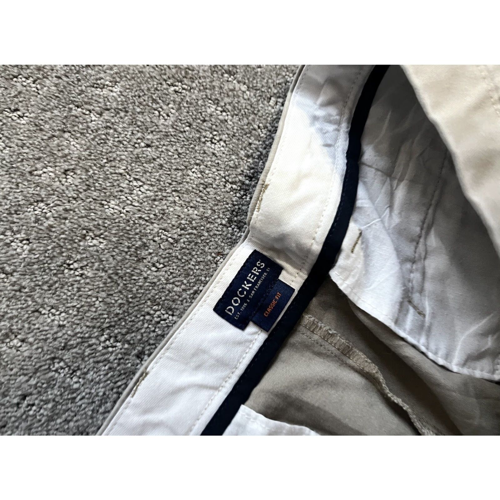 Dockers DOCKERS Classic Fit Pleated Dress Pants 38x34 Beige Solid Tan Size US 38 / EU 54 - 5 Thumbnail