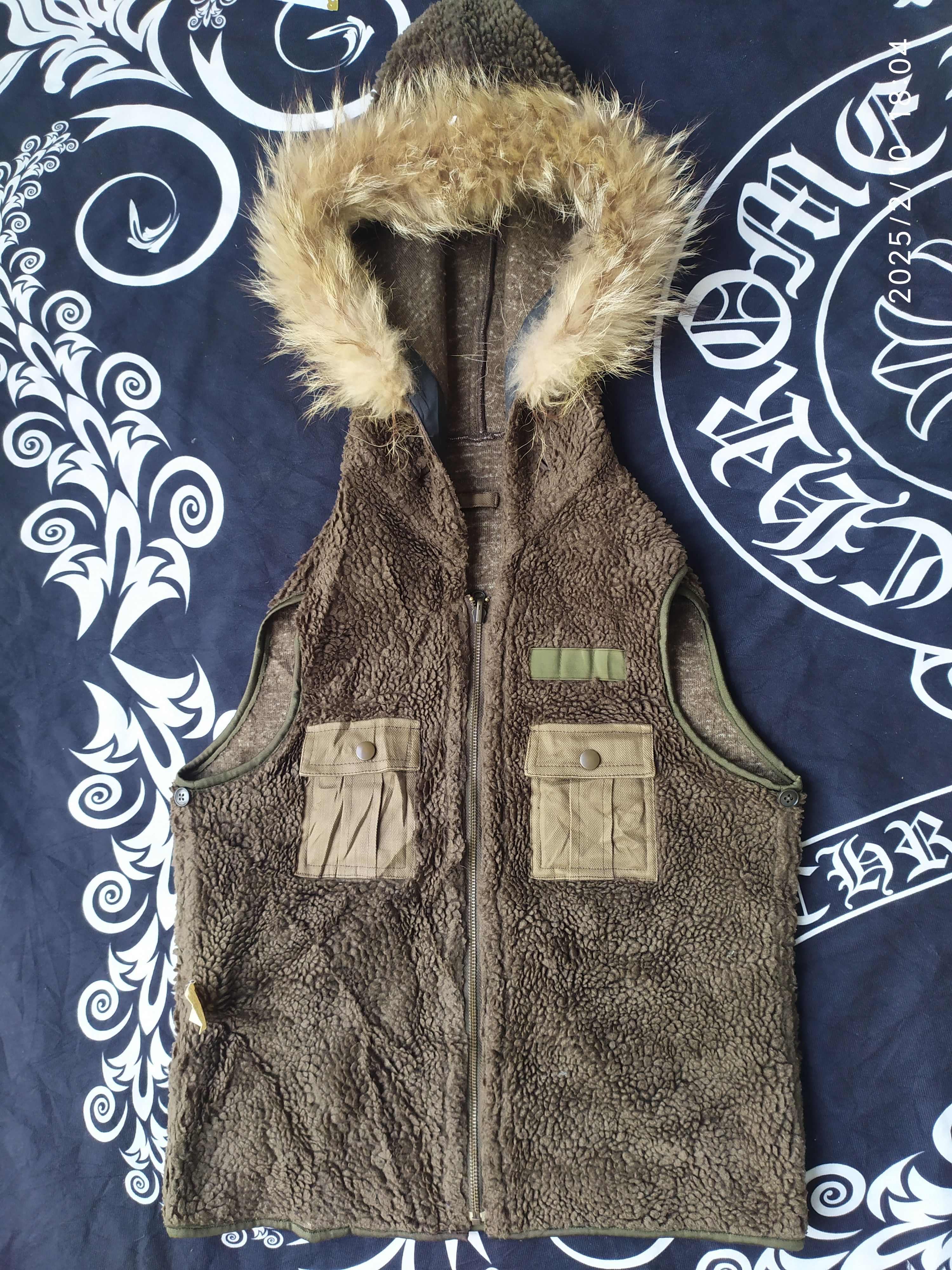 If Six Was Nine × Japanese Brand × Le Grande Bleu (L.G.B.) Japanese Abahouse Fur Riversible Vest Lgb Jacket Size US M / EU 48-50 / 2 - 2 Thumbnail