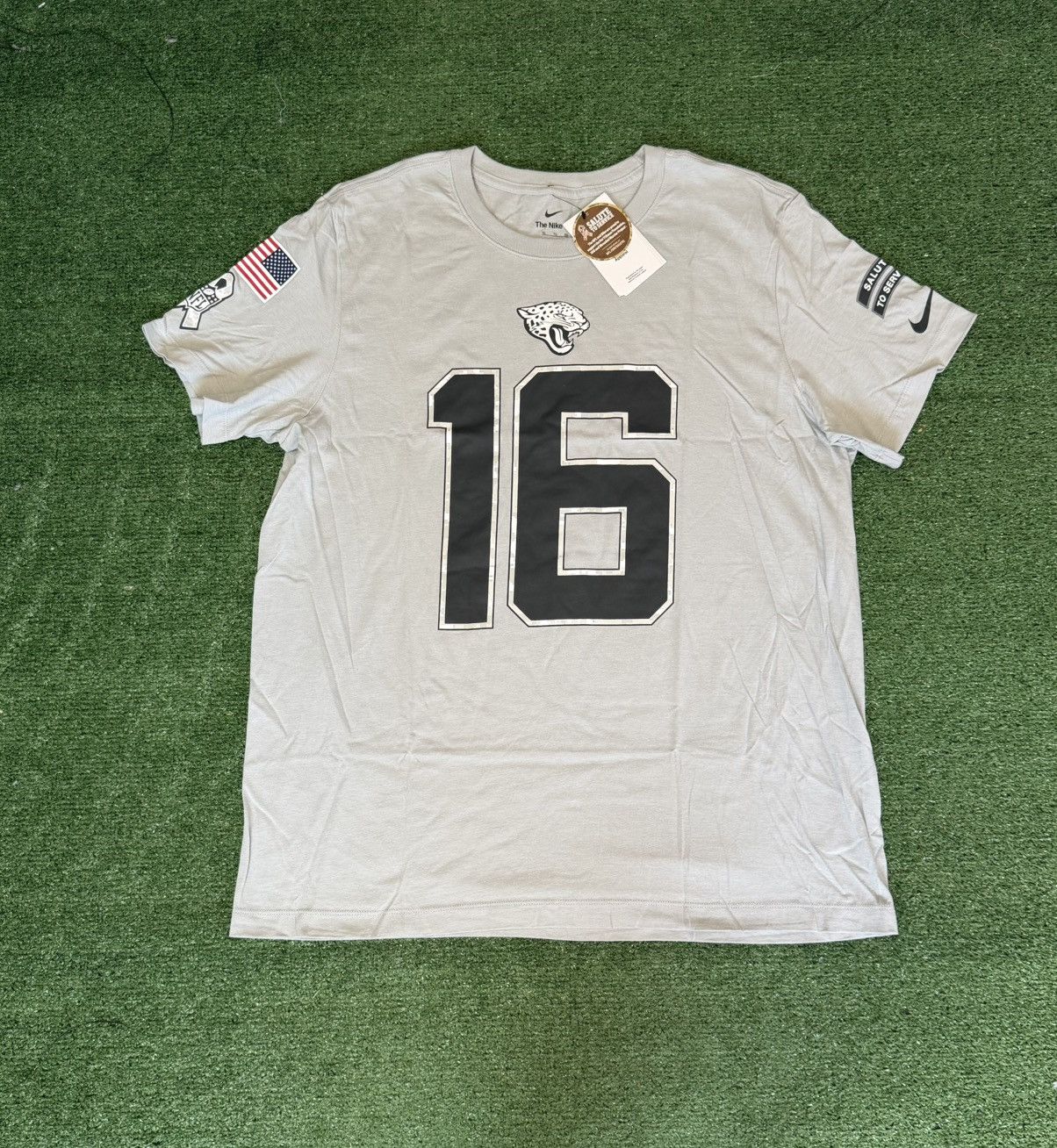Nike Nike Trevor Lawrence Jacksonville Jaguars Salute To Service Size US XL / EU 56 / 4 - 1 Thumbnail