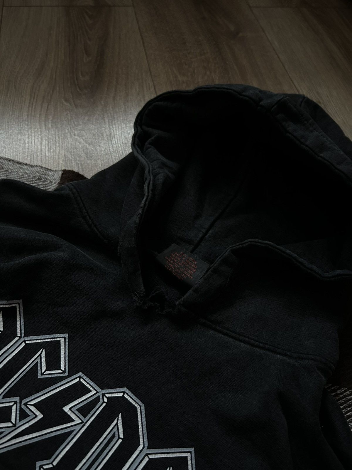 AC/DC × Vintage Vintage AC&DC big logo hoodies y2k rock faded Size US XL / EU 56 / 4 - 4 Thumbnail