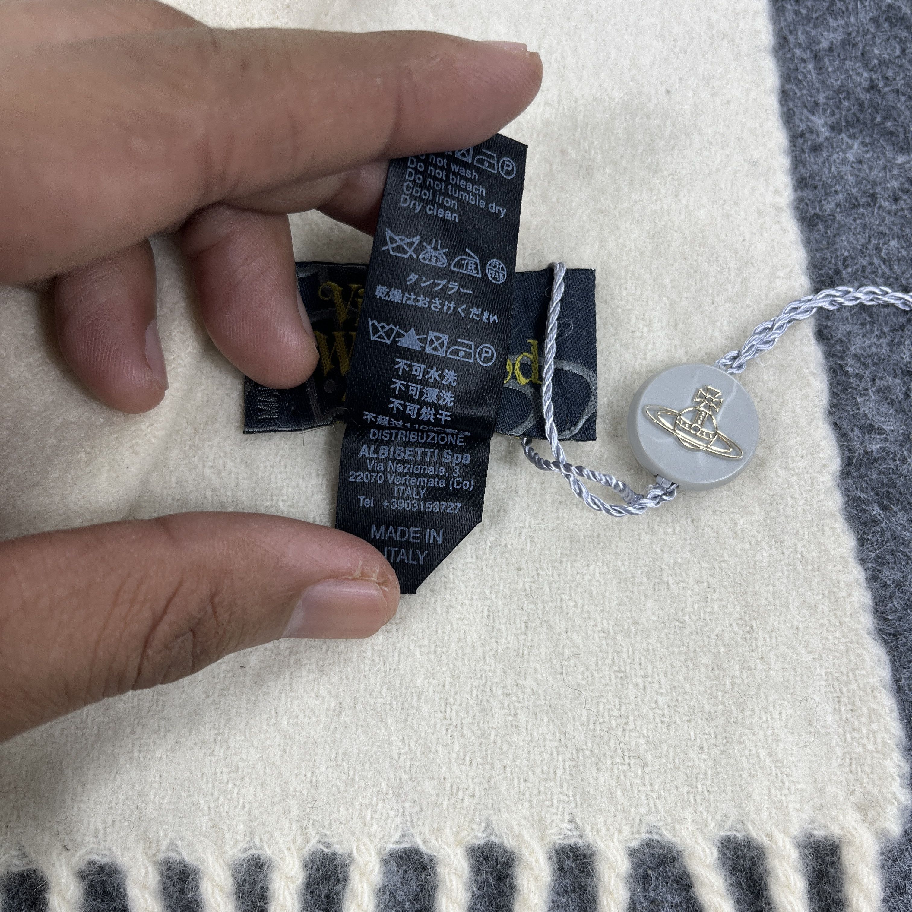 Vivienne Westwood Scarf / Muffler / Neckwear T1037