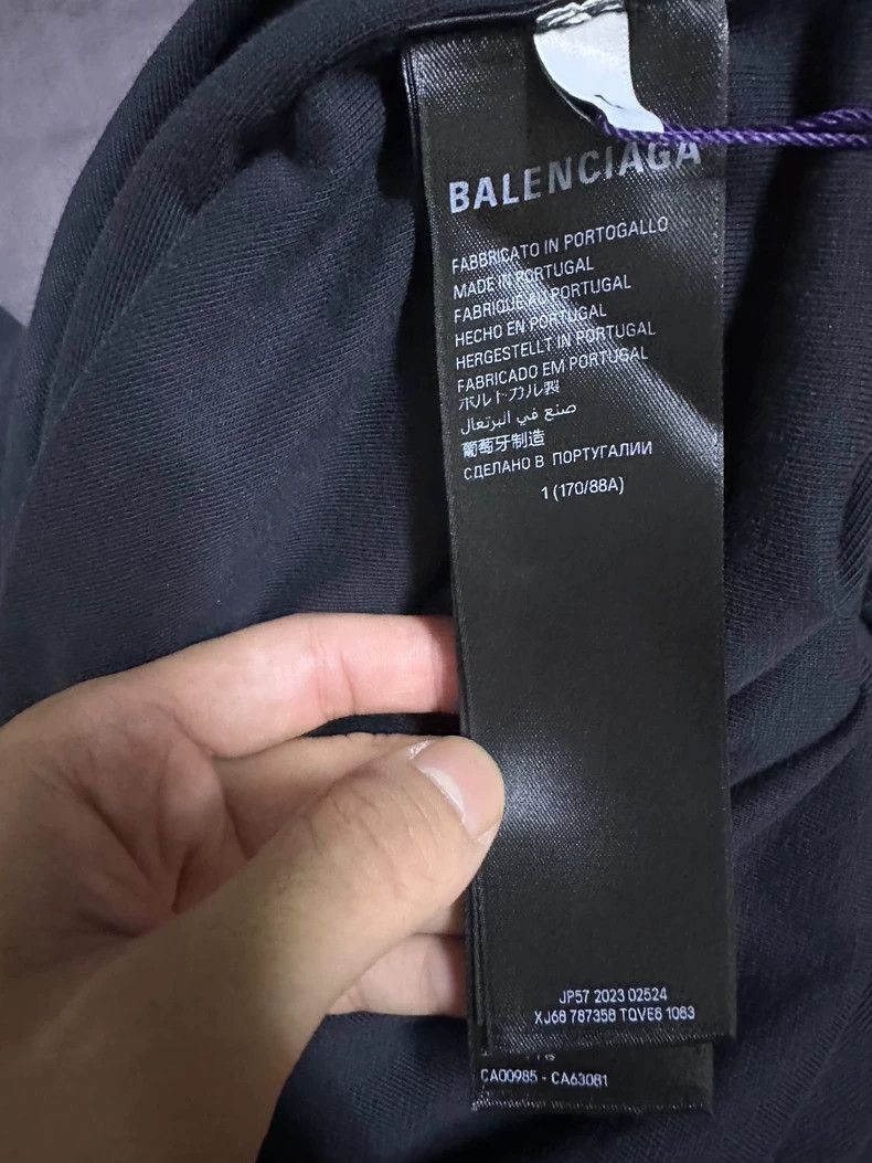Balenciaga Balenciaga size 1 Diamond Short Sleeve Size US S / EU 44-46 / 1 - 3 Thumbnail